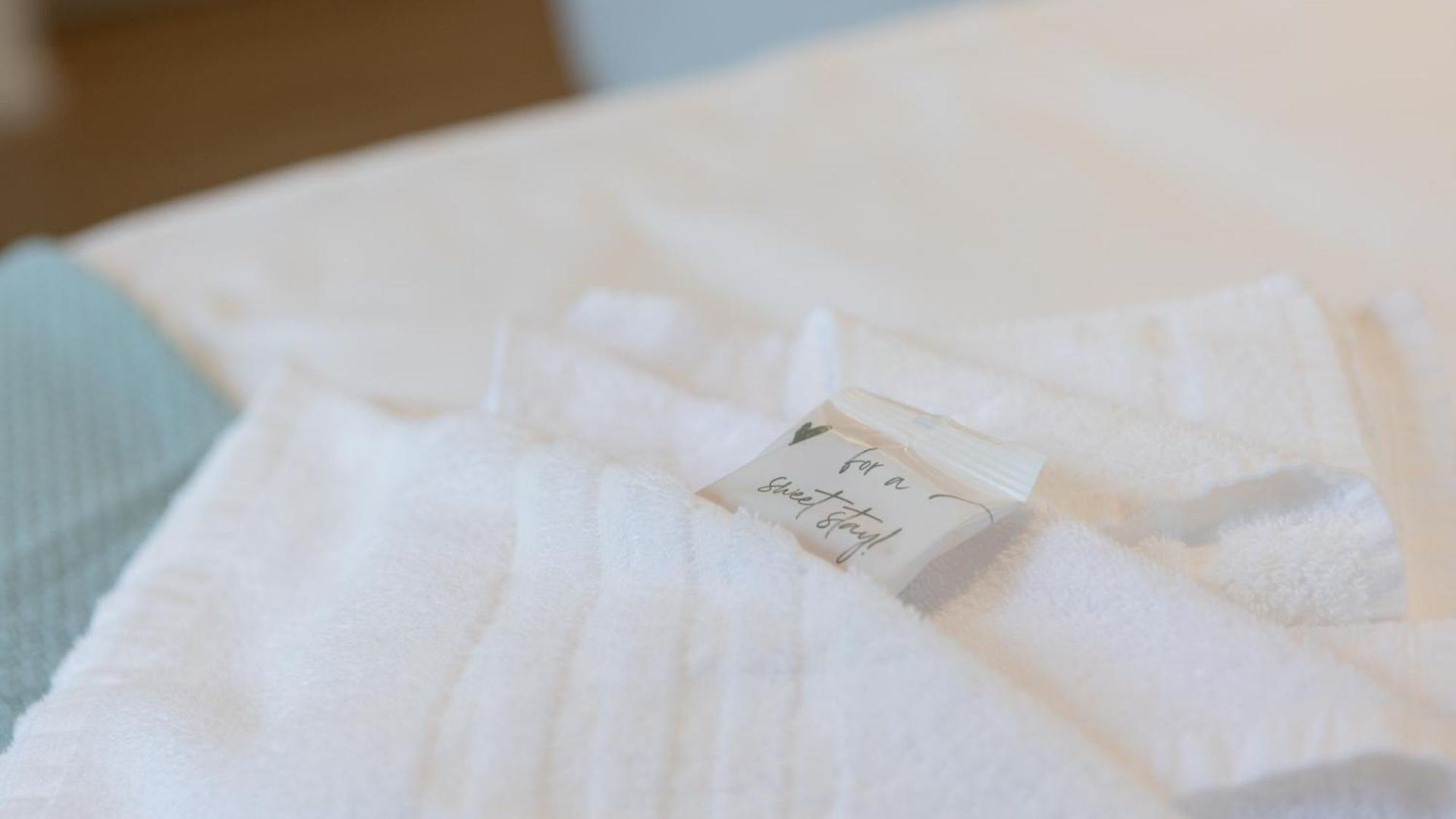 Stayy Nº7 & - Premium 24h Self Check-in 3* Zürich