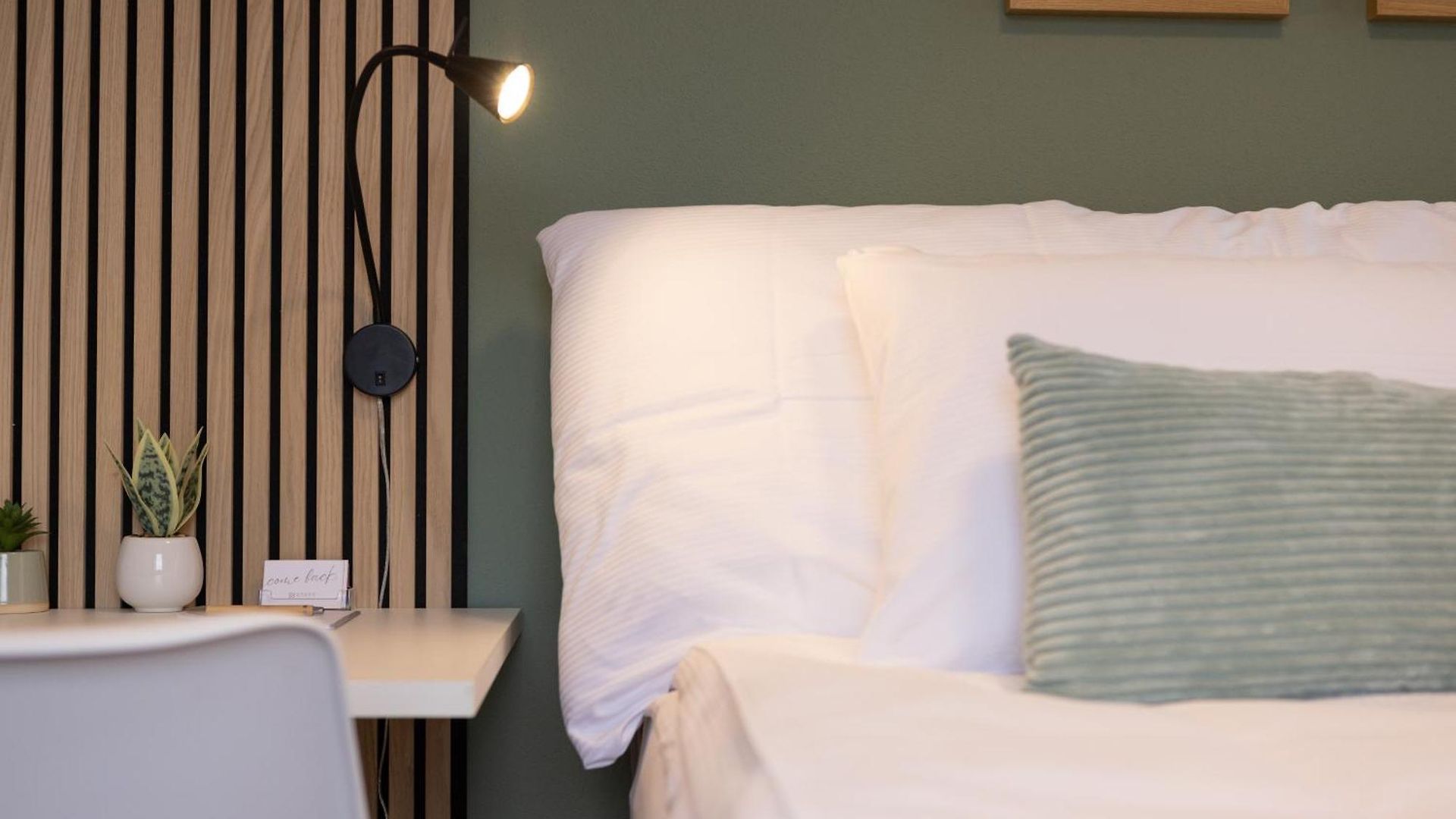 Stayy Nº7 & - Premium 24h Self Check-in Aparthotel 3*