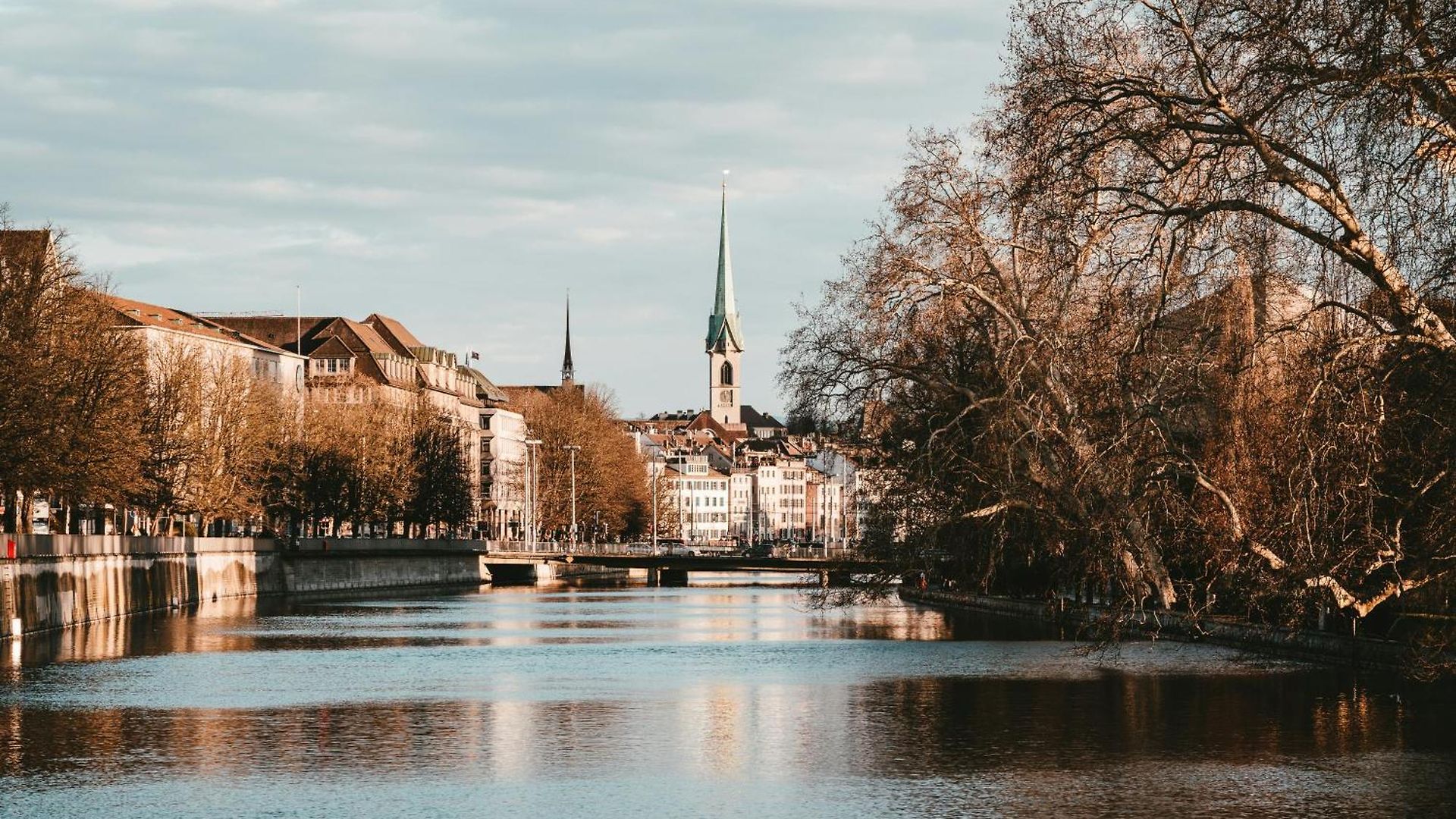 Stayy Nº7 & - Premium 24h Self Check-in 3* Zürich