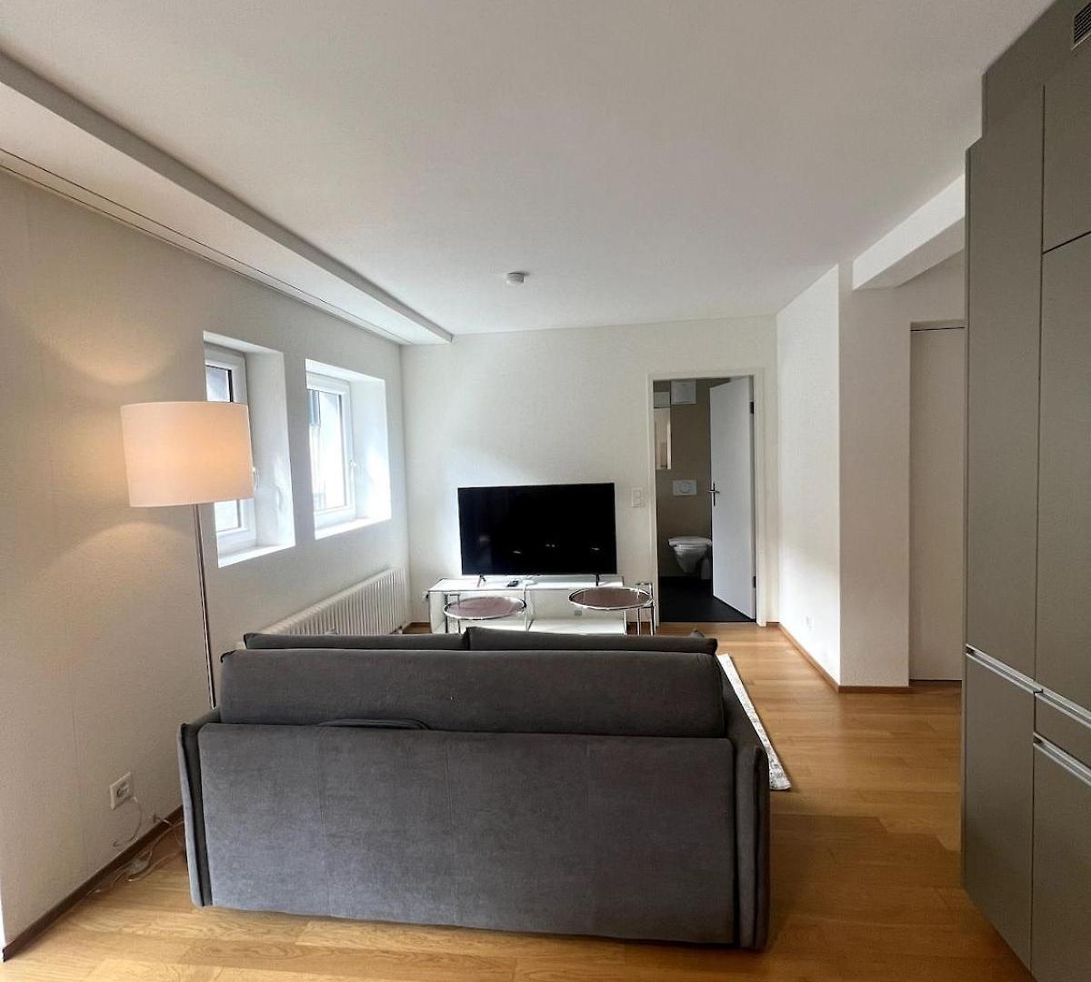 Apartment 1br In The Trendiest District Of The - West 14 Zurich