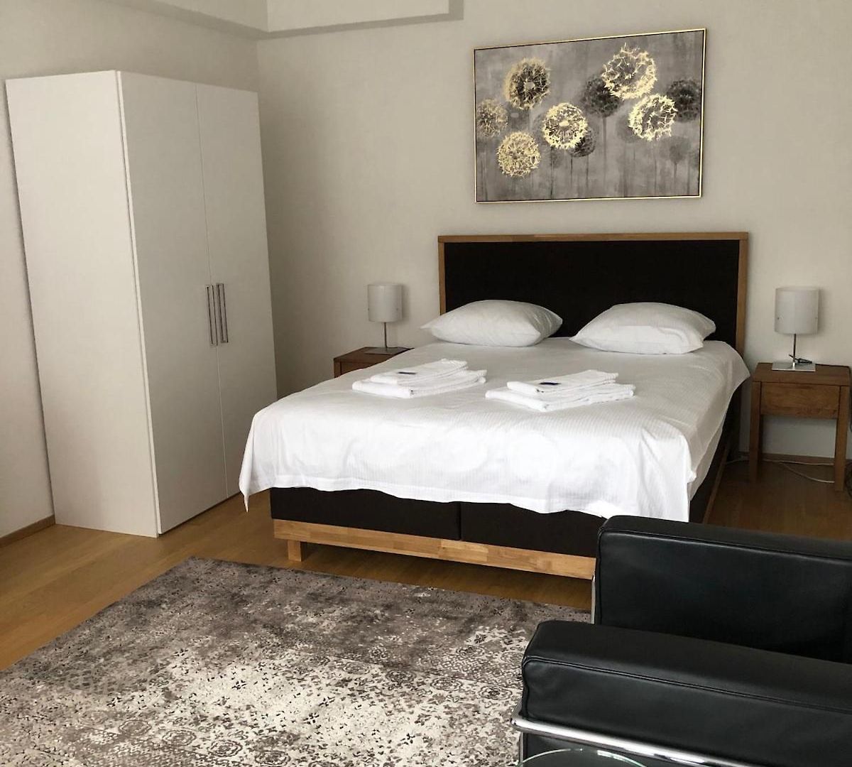 Apartment 1br In The Trendiest District Of The - West 14 *