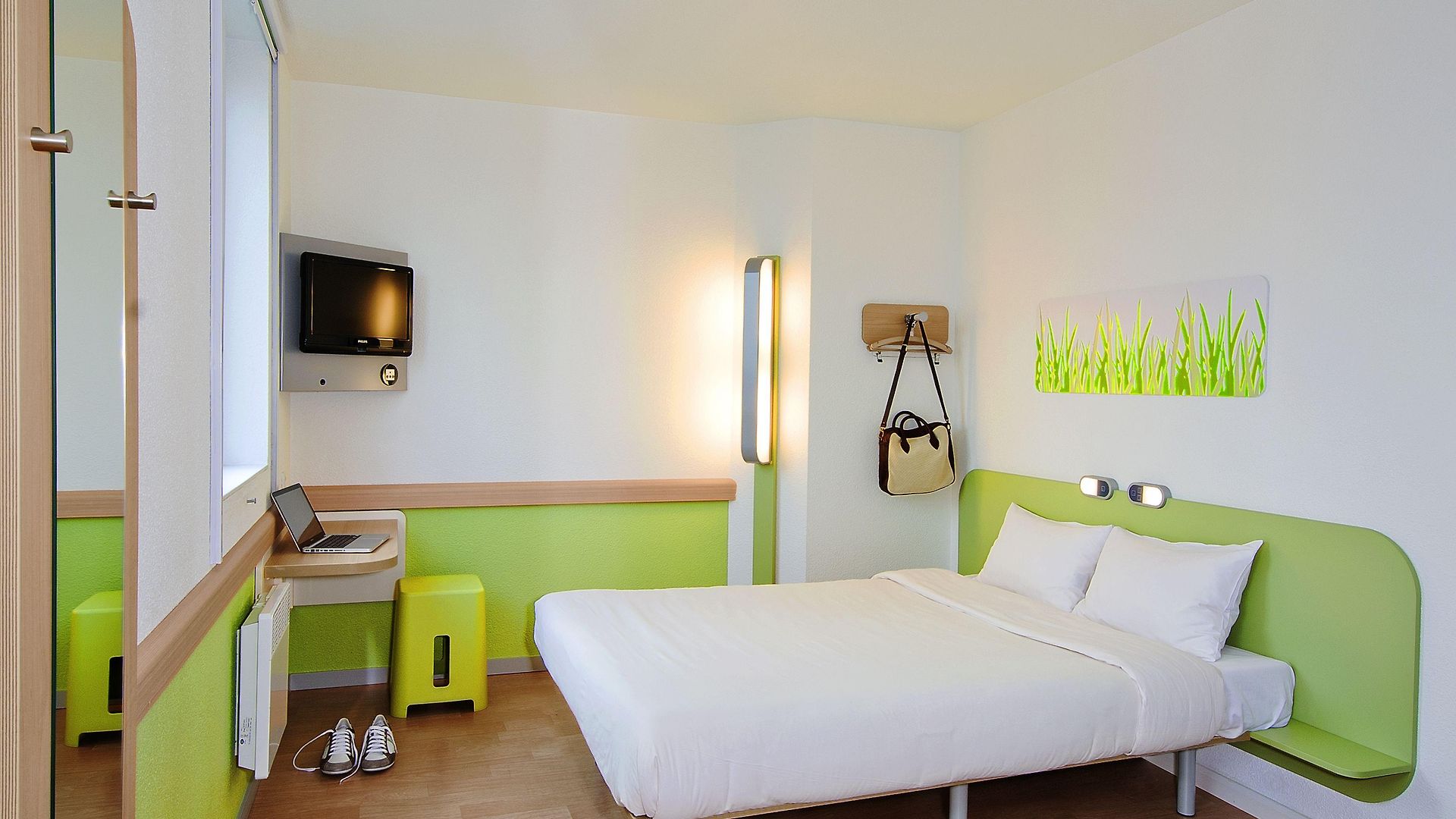 Hotel Ibis Budget West