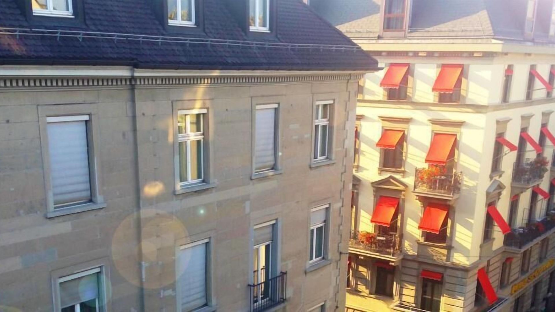 Le Bijou Lintheschergasse / Hb