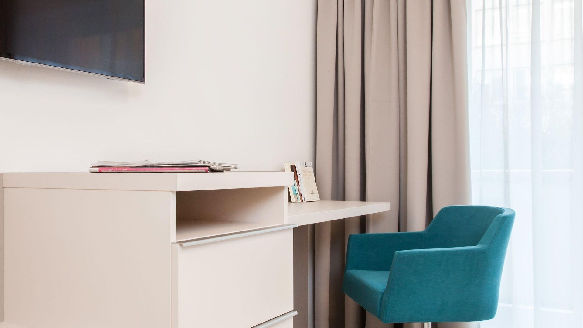 Aparthotel - Lindenstrasse 4*