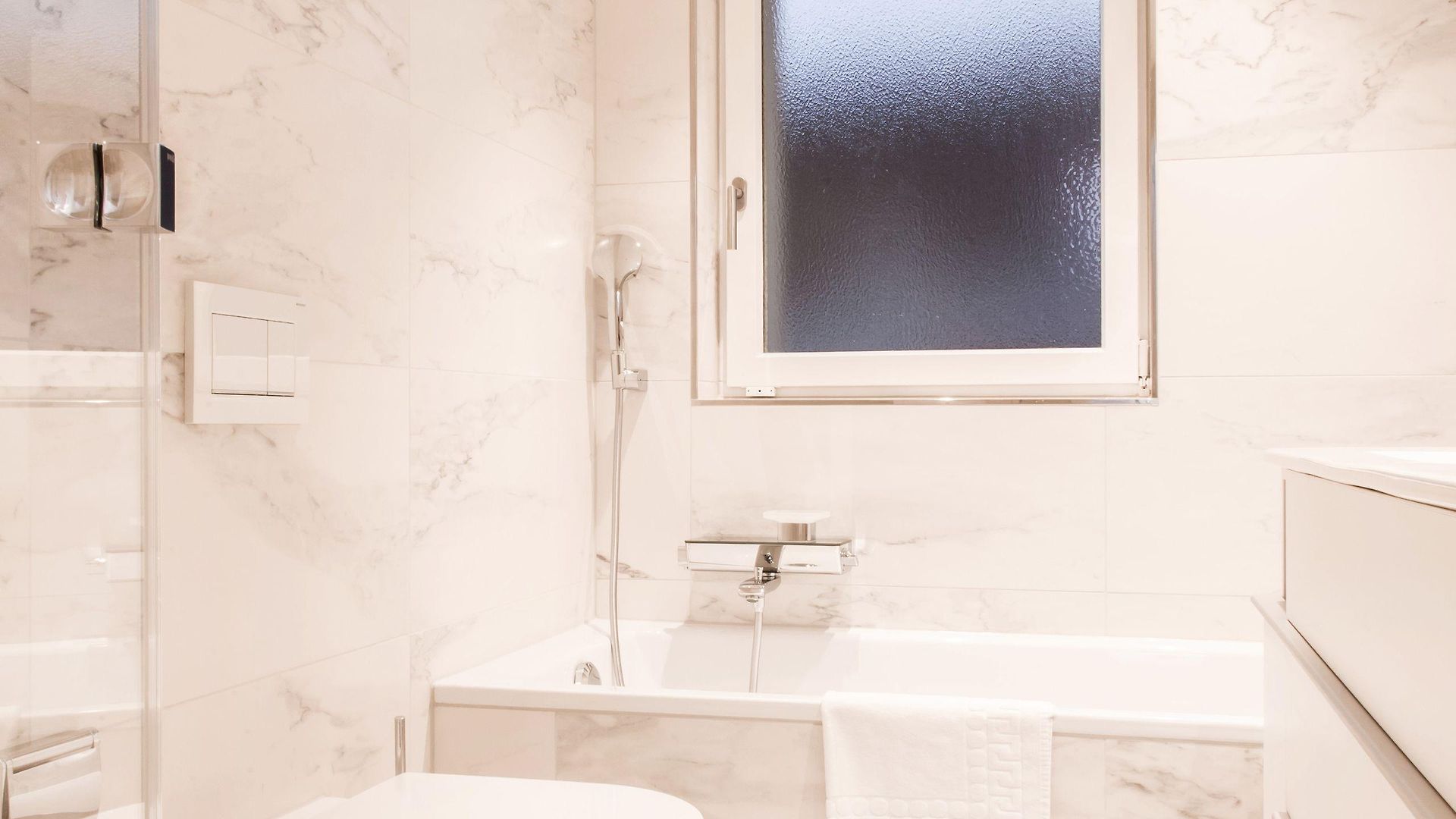- Lindenstrasse Aparthotel 4*