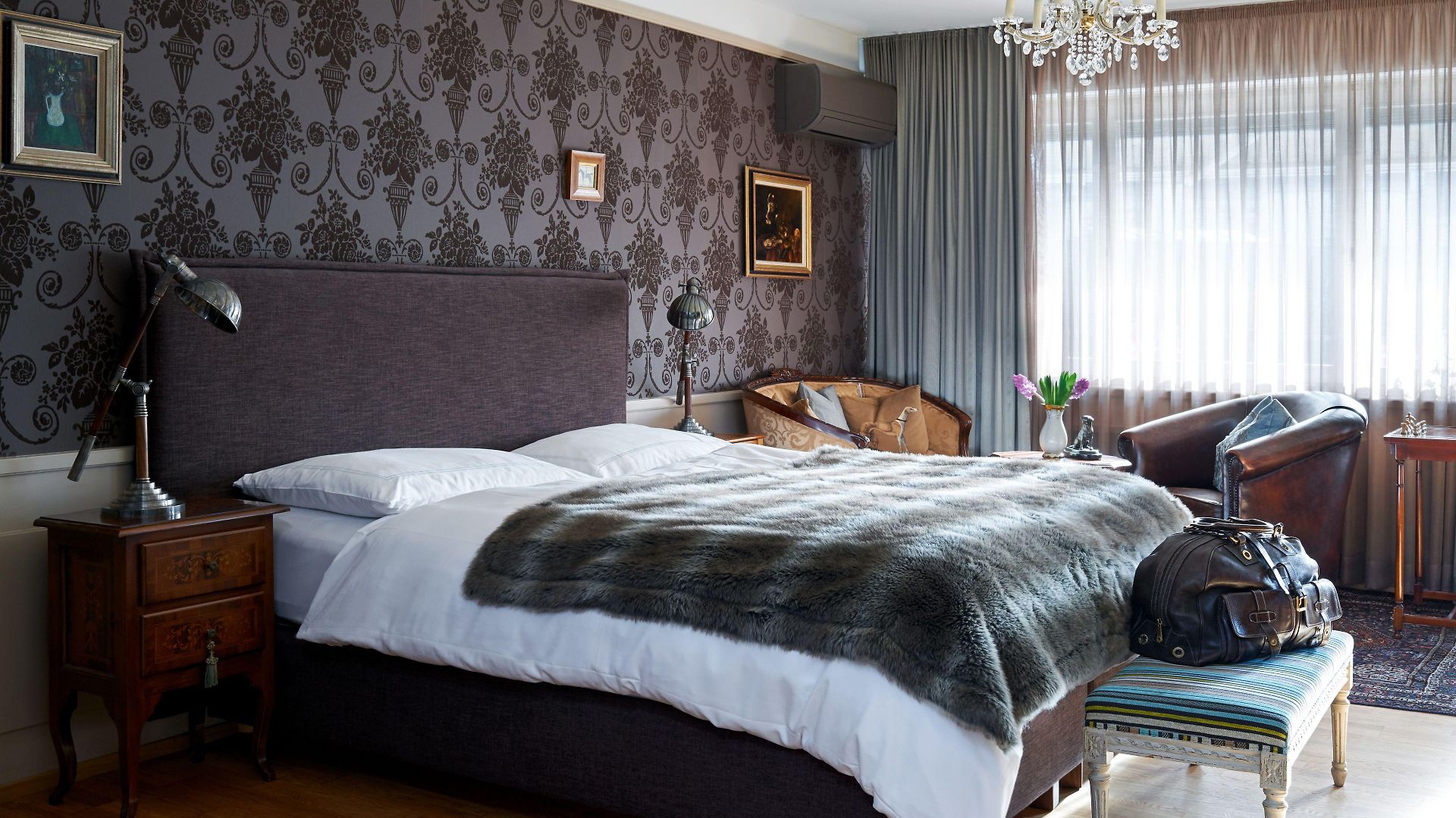 Townhouse Boutique 3*