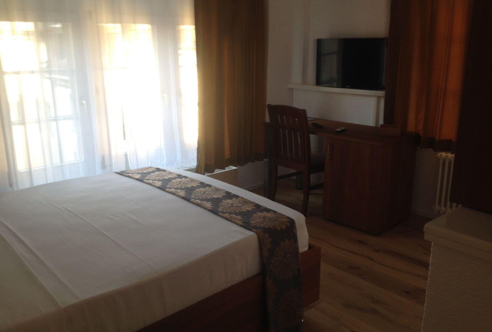 Hotel Old Town 4*