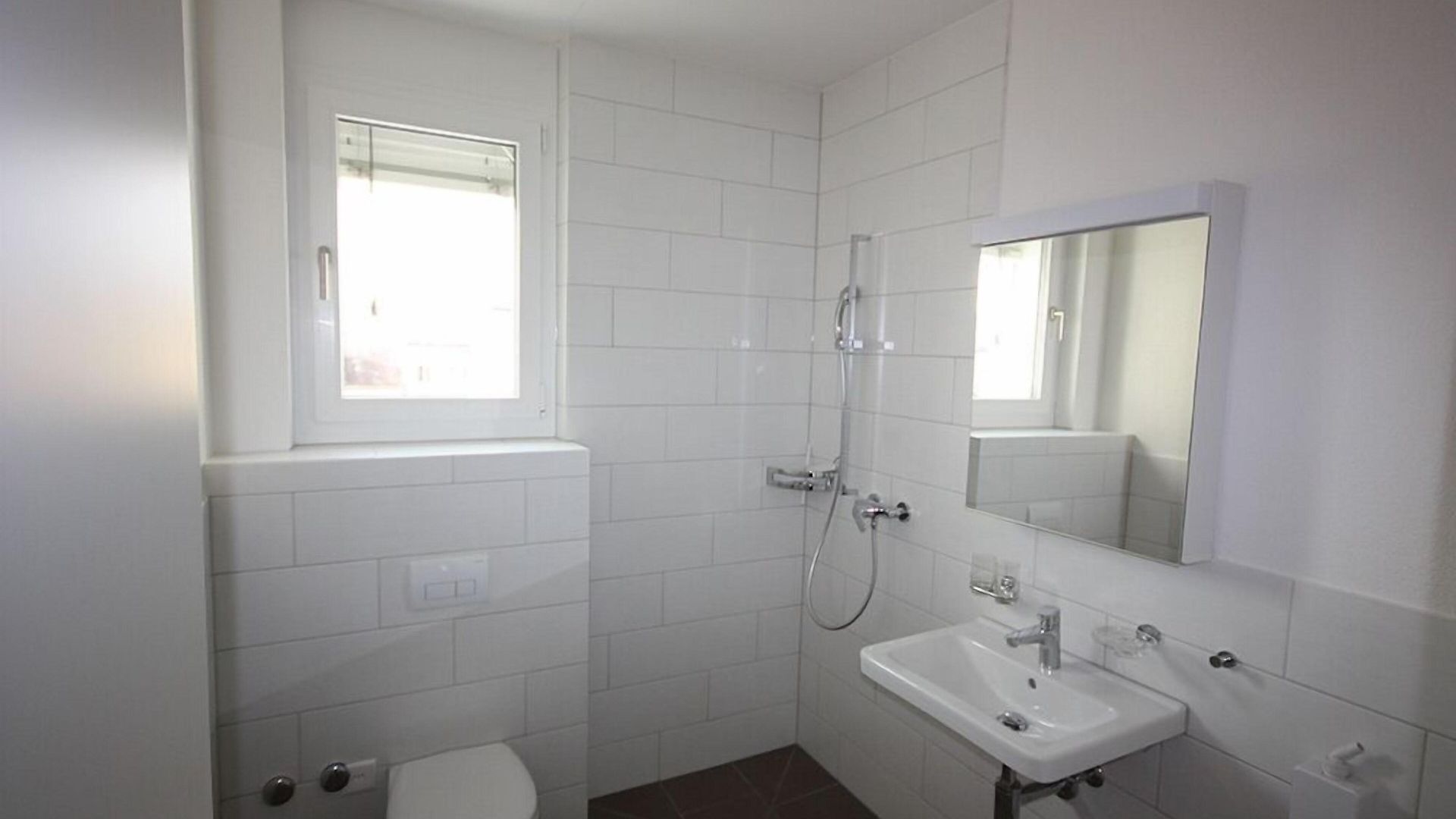 Swiss Star Oerlikon Lodge - Self Check-In Apartment