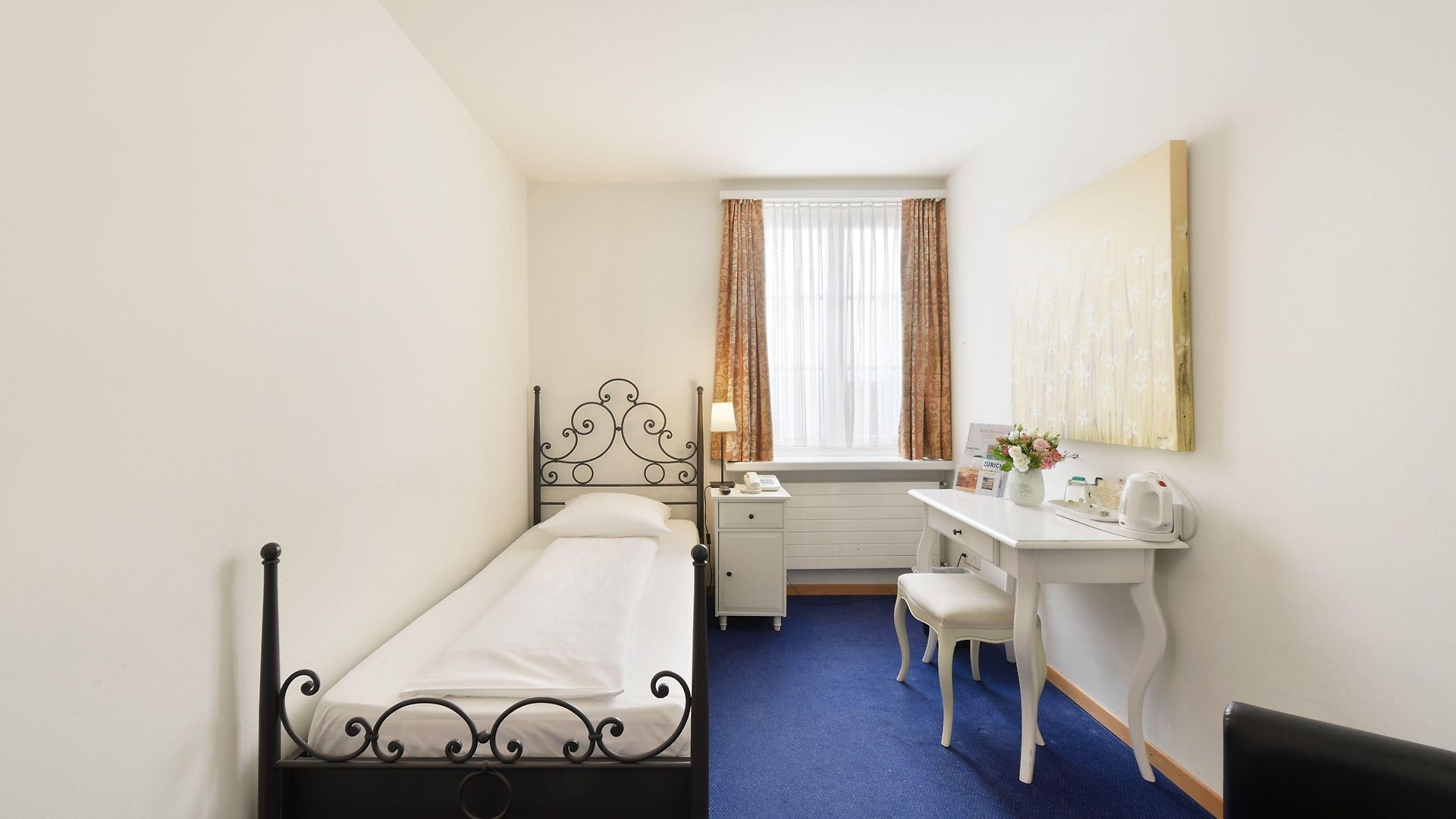 Hirschen Hotel 3*