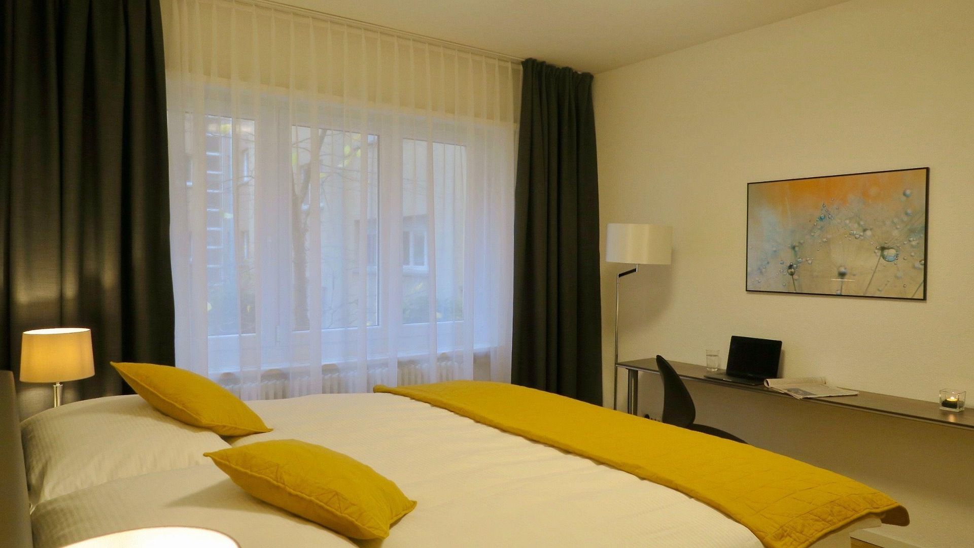 Furnished Homes * Zürich
