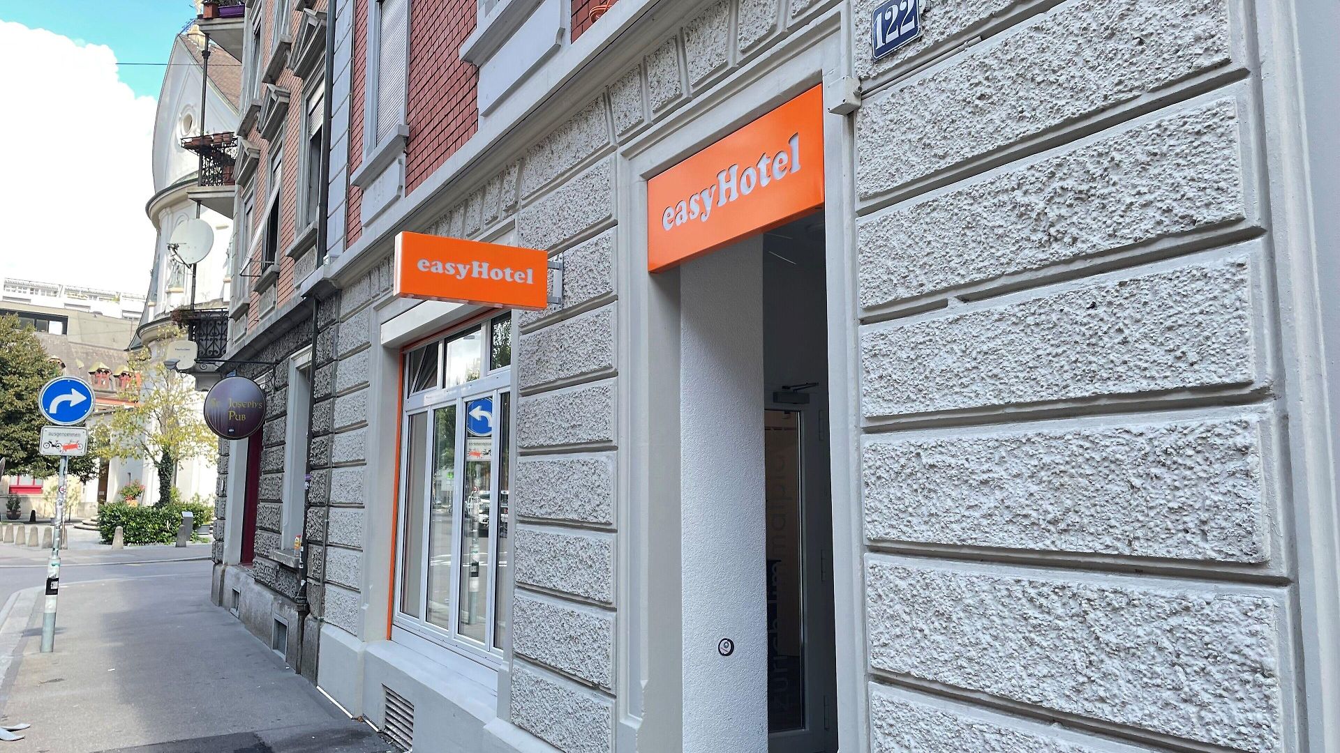 Hotel Easyhotel Limmatplatz 2*