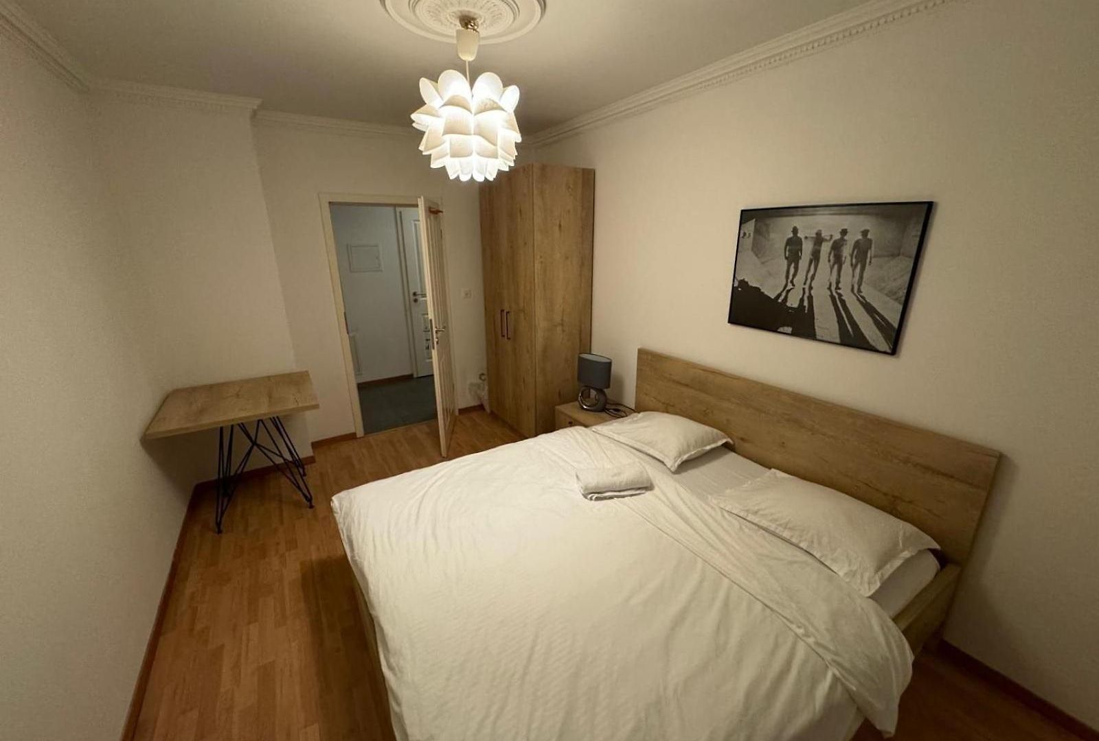 Zuerizimmer *