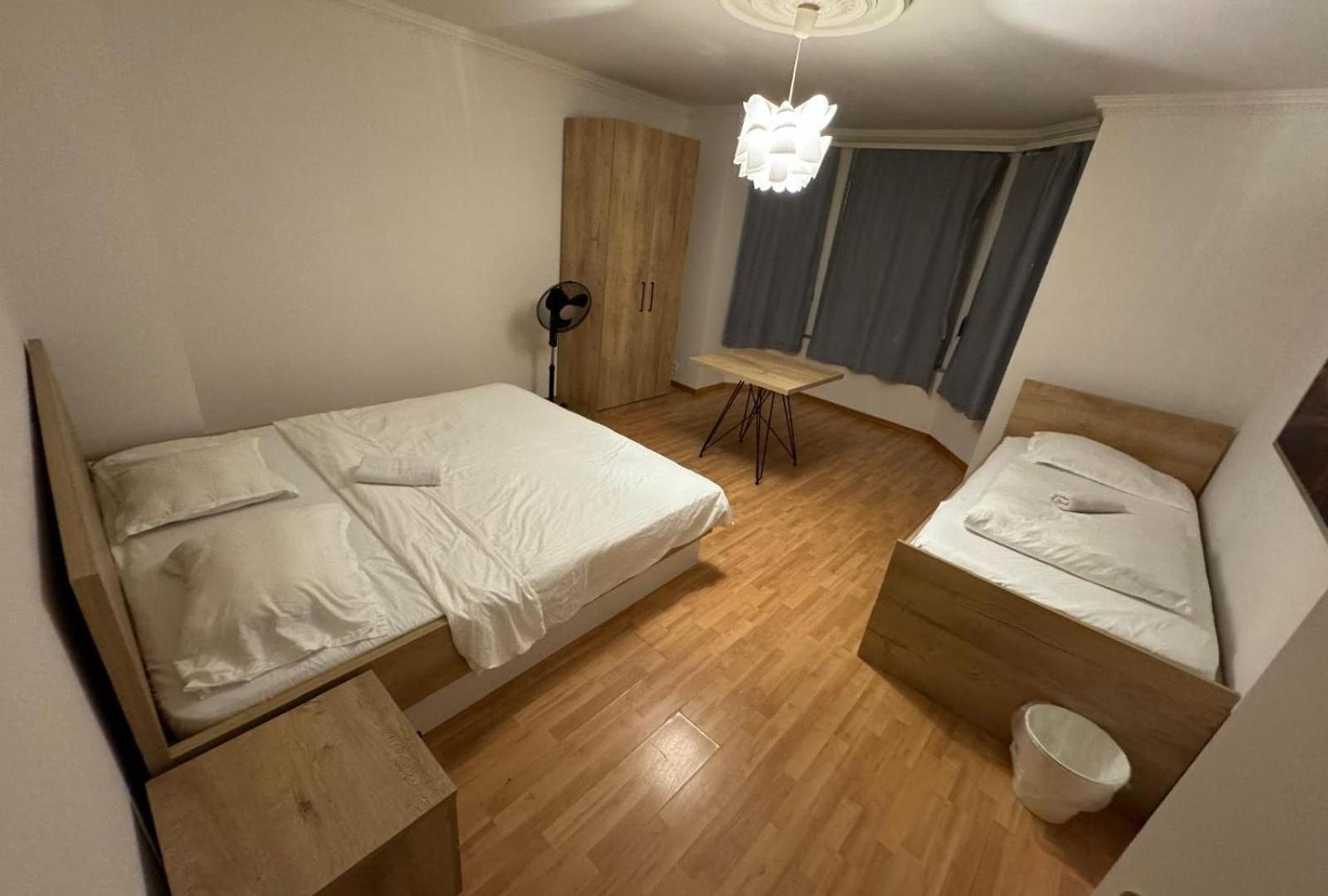 Homestay Zuerizimmer *