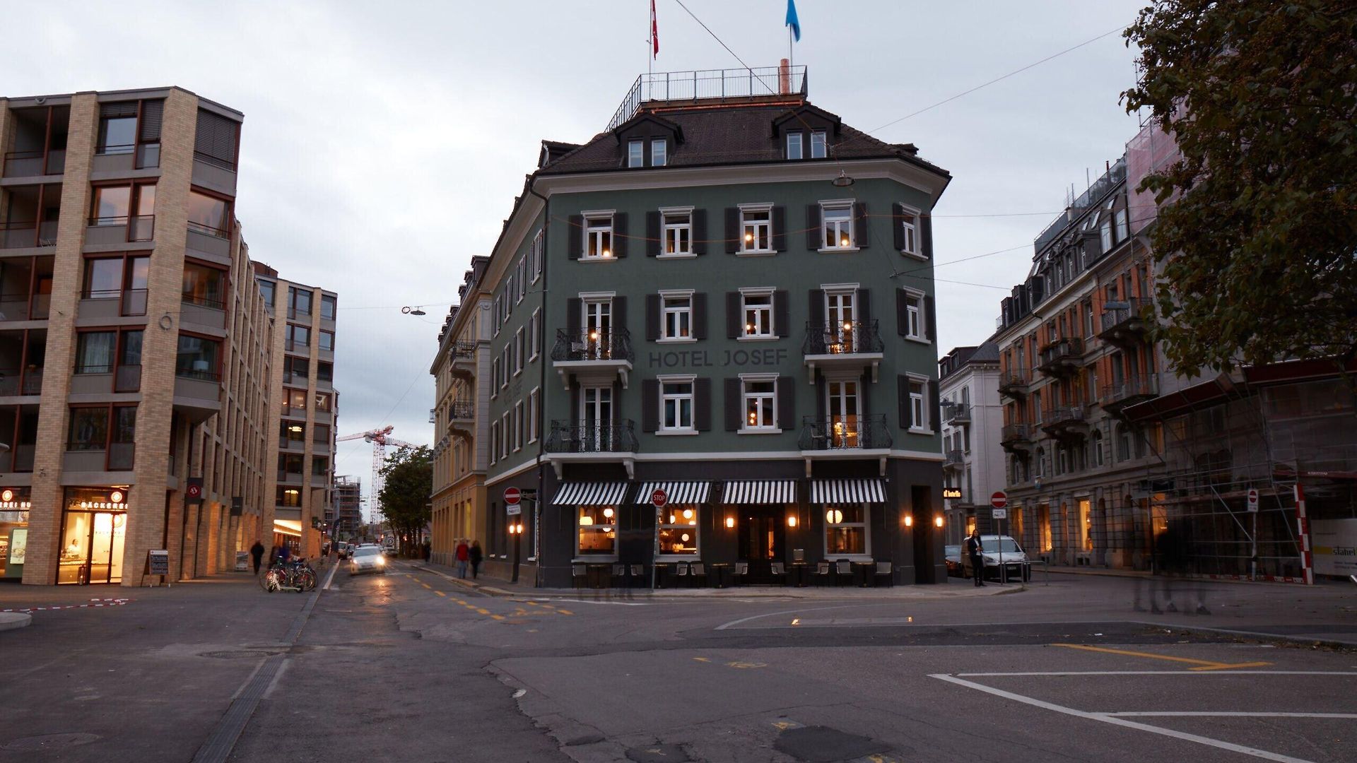 Boutique Josef Hotel 3*