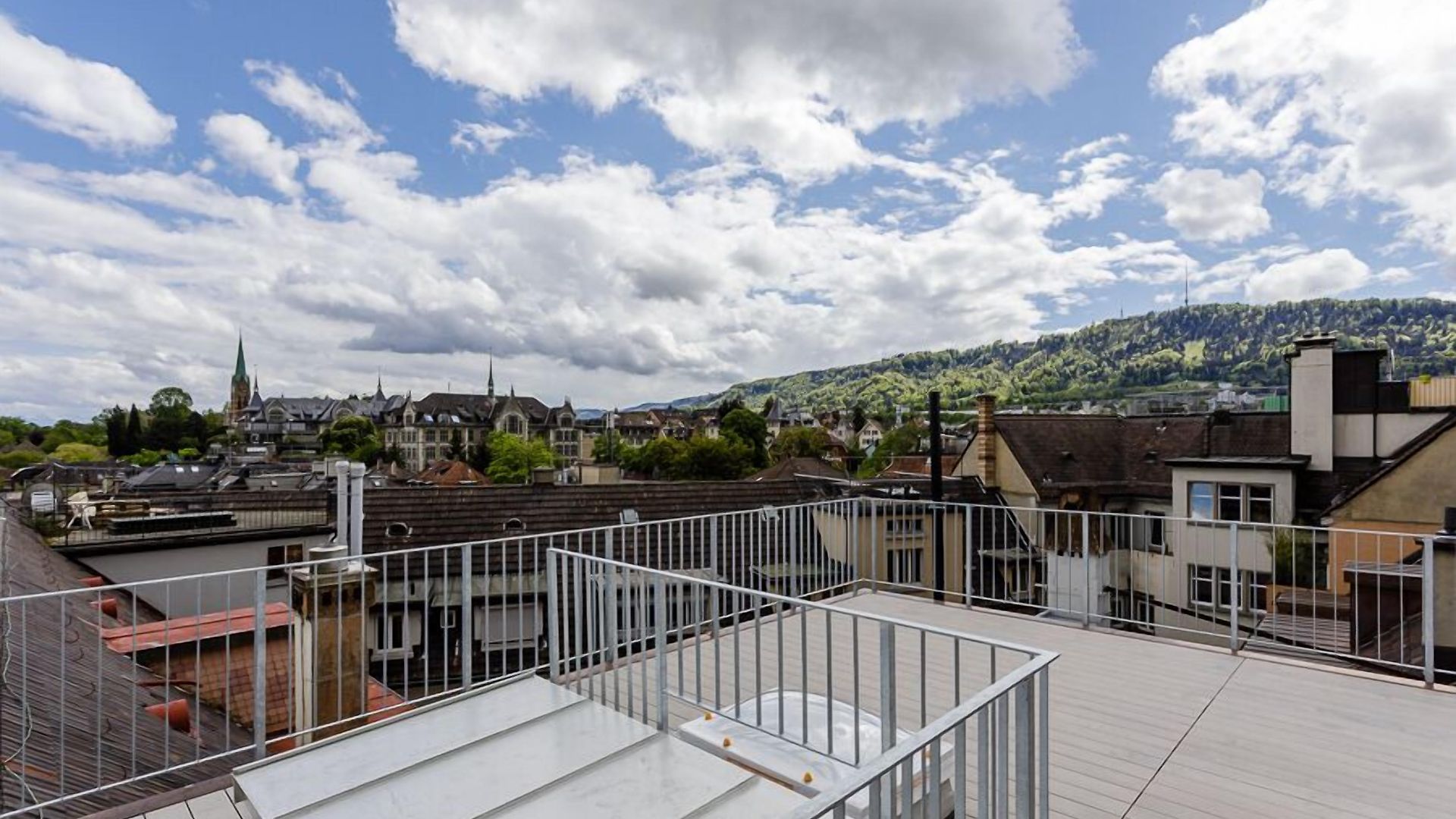 Visionapartments Rotachstrasse - Contactless Check-in Zürich