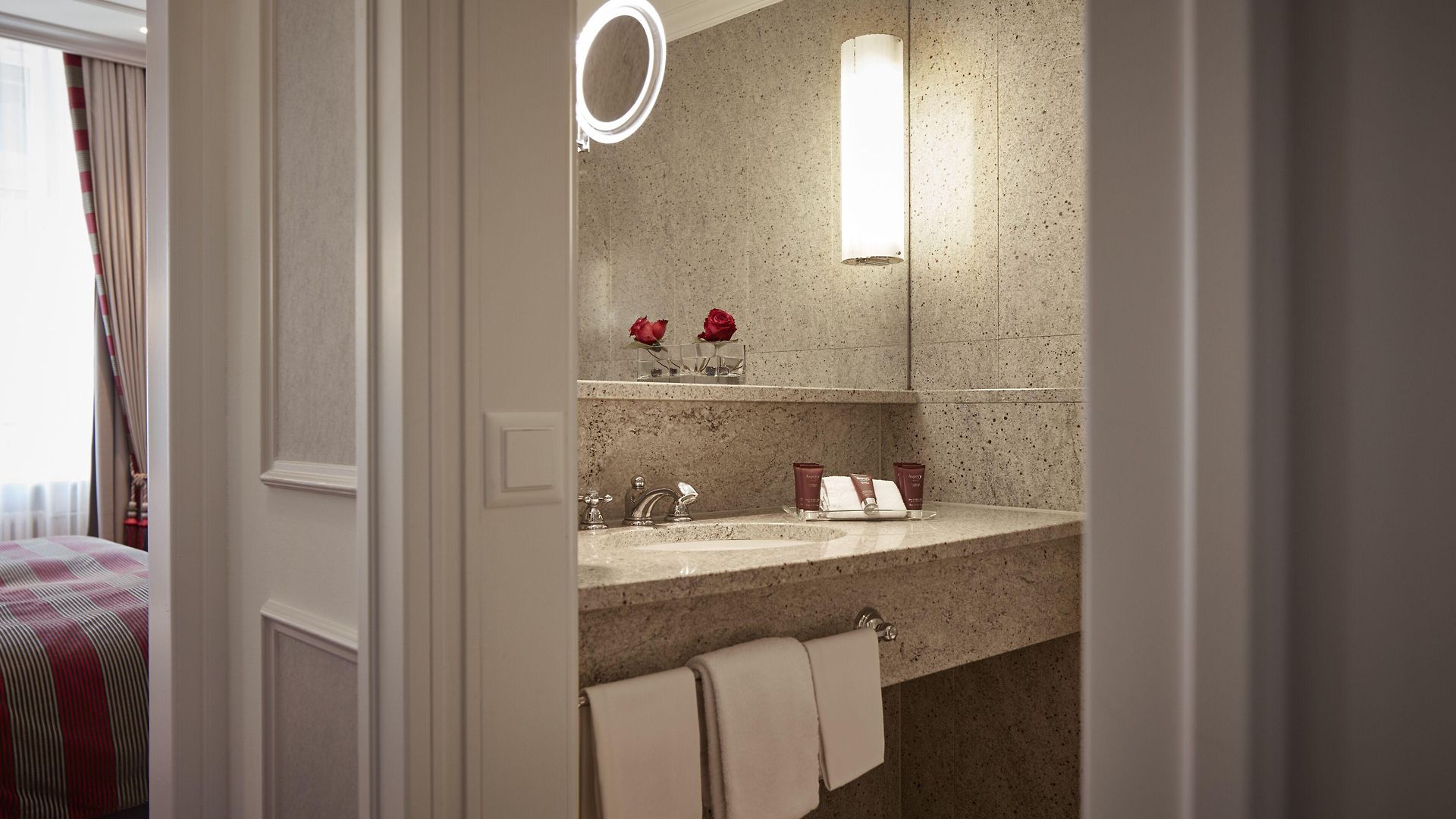 Hotel The Dufour By Schweizerhof 5*