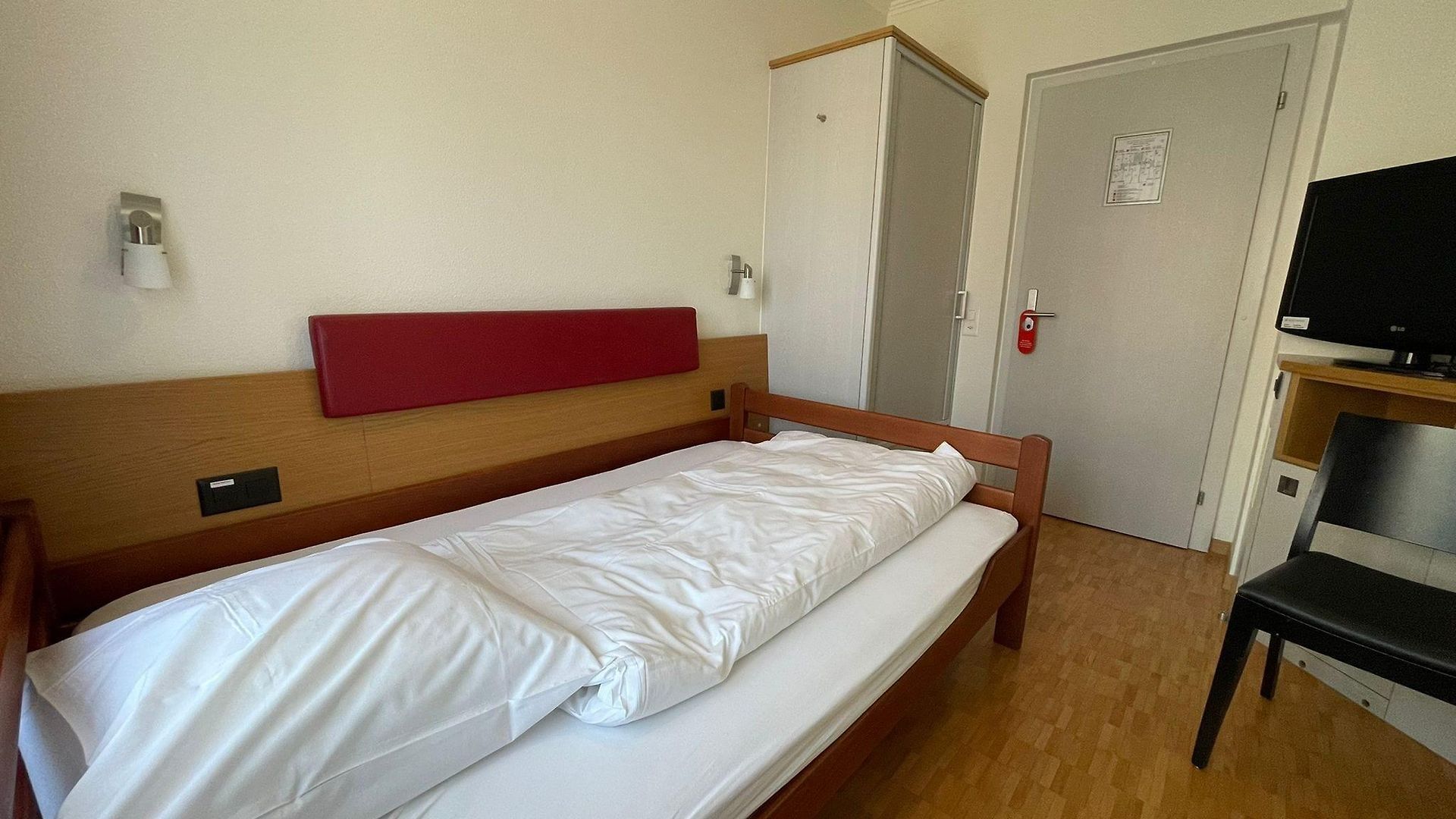 Swiss Star Irchel - Self Check-in Apartment *
