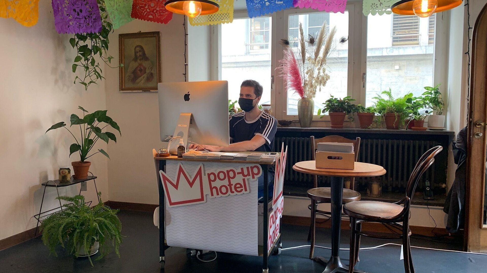 Pop Up Krone Zurich