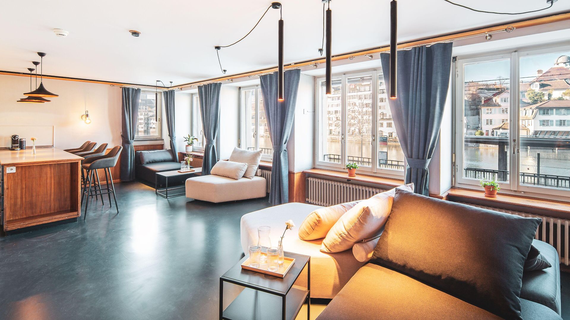 Pop Up Krone Hotel 2*