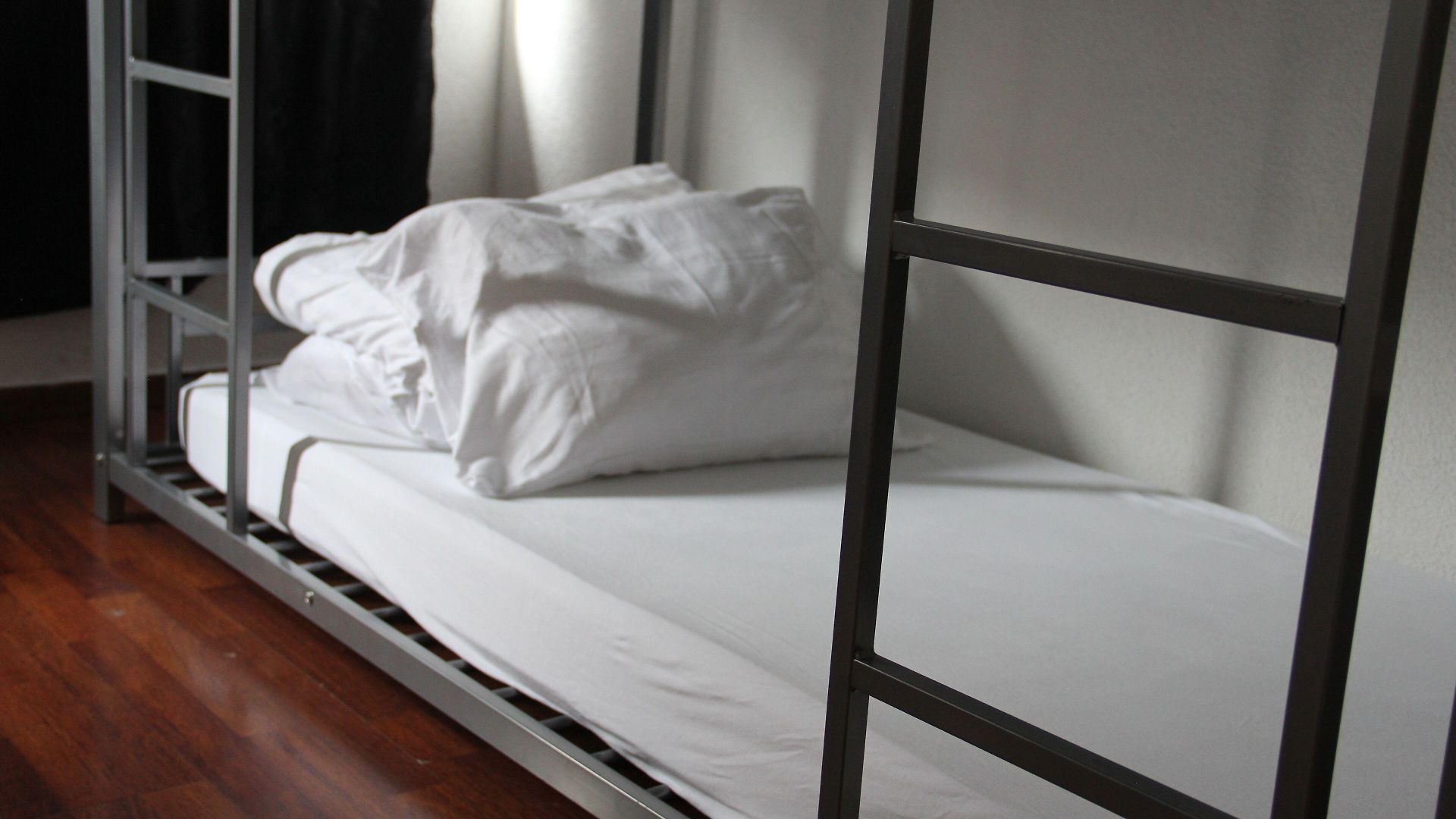 Hostel Stay2night Center *