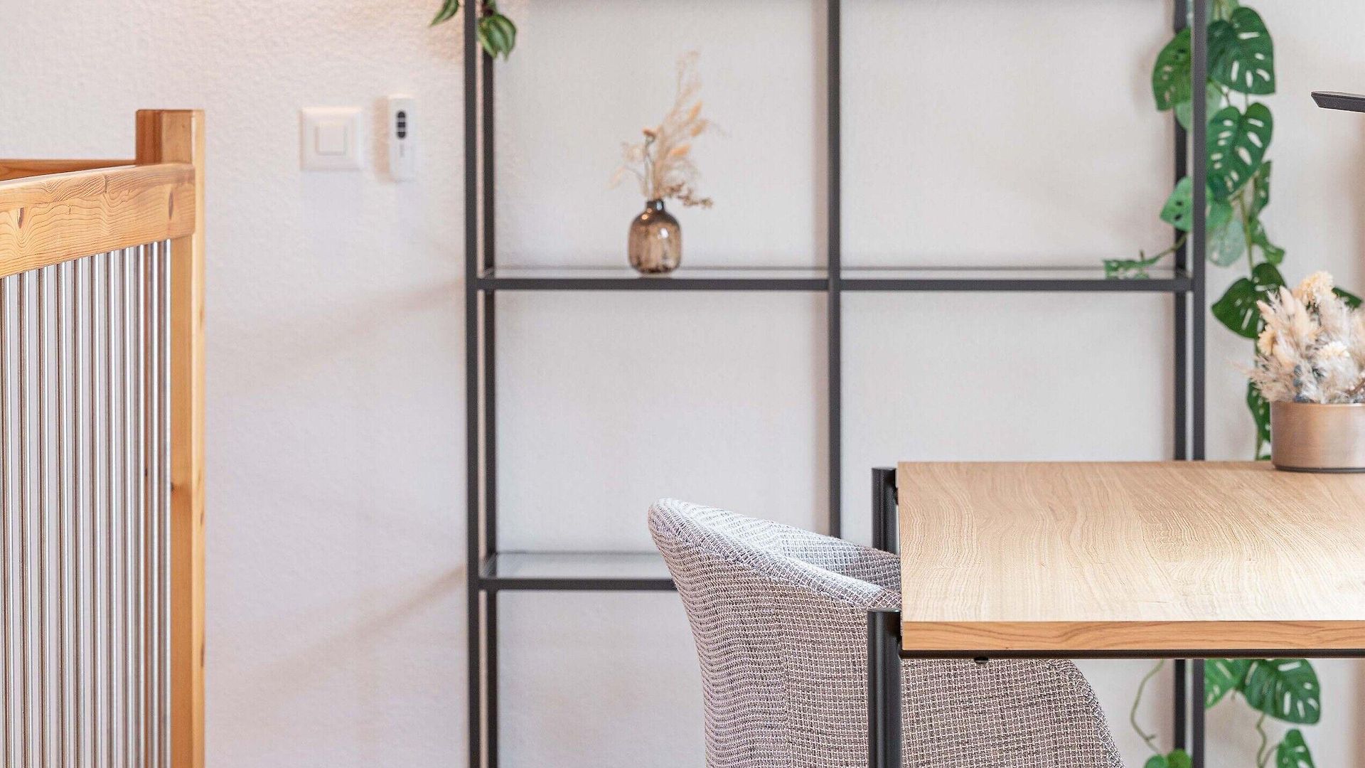 Modern 3bdr Duplex With Skyroof In Trendy West
