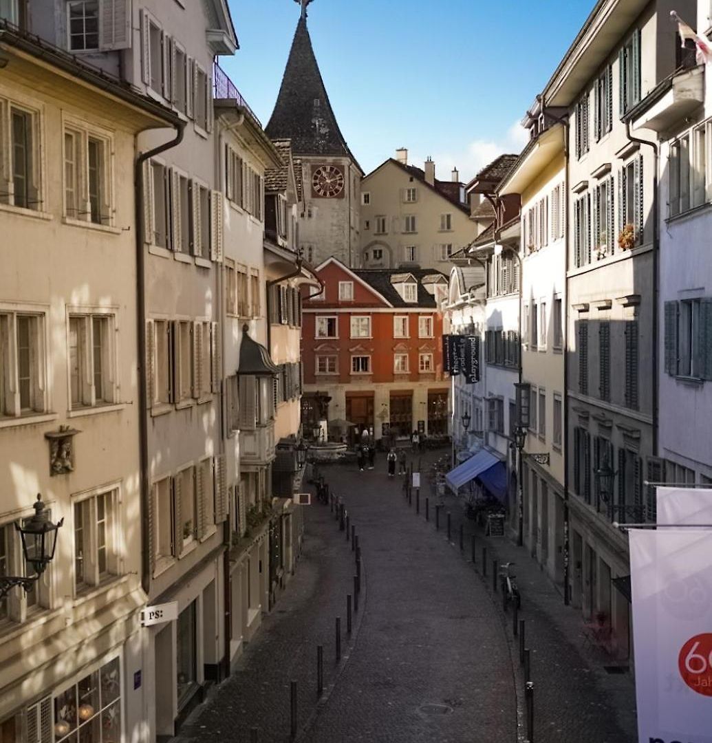 Charming Historical In Center Oldtown Zürich