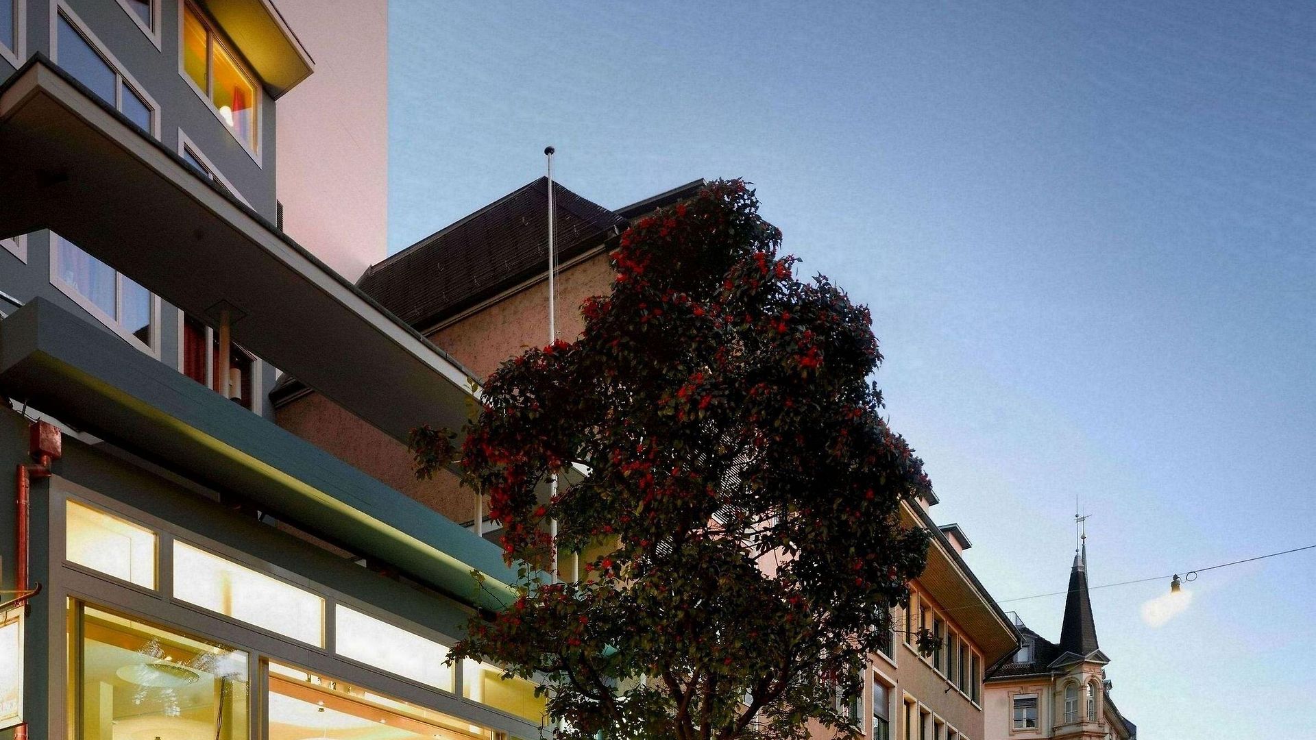 Marta - 1950's Architecture In Zurich's Vibrant Old Town, Near Main Station