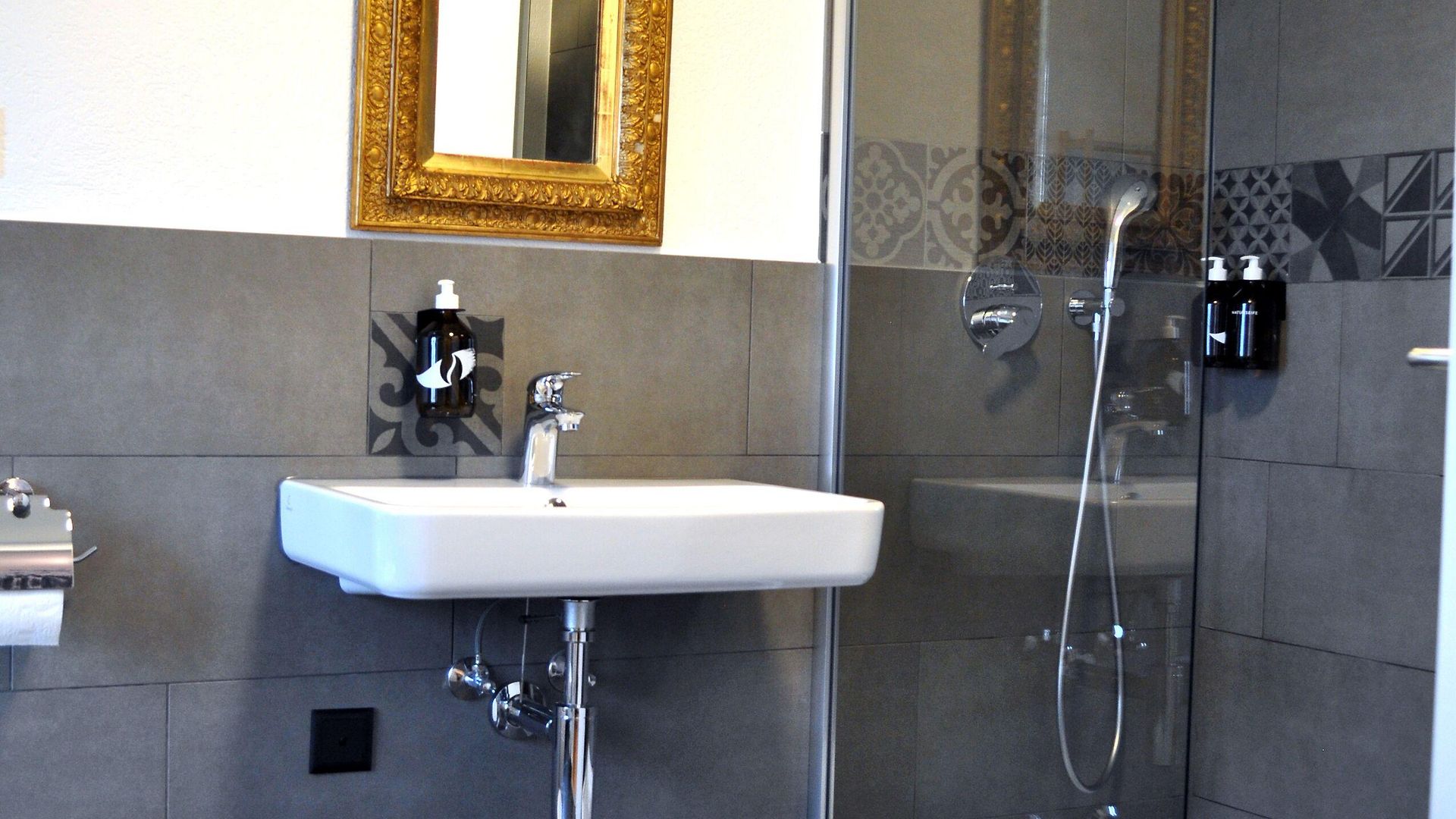 Guesthouse Fuerdich *