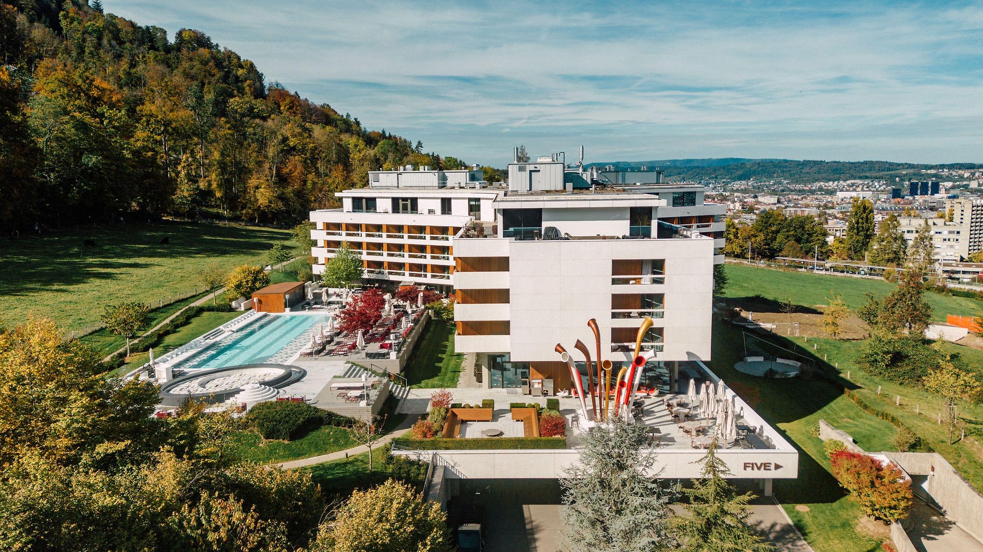 Hotel Five - Luxury 5*