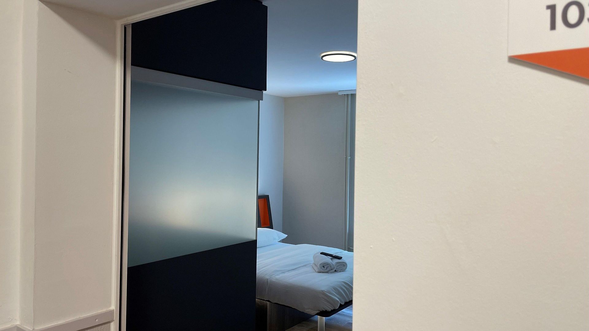 Hotel Easyhotel Main Station