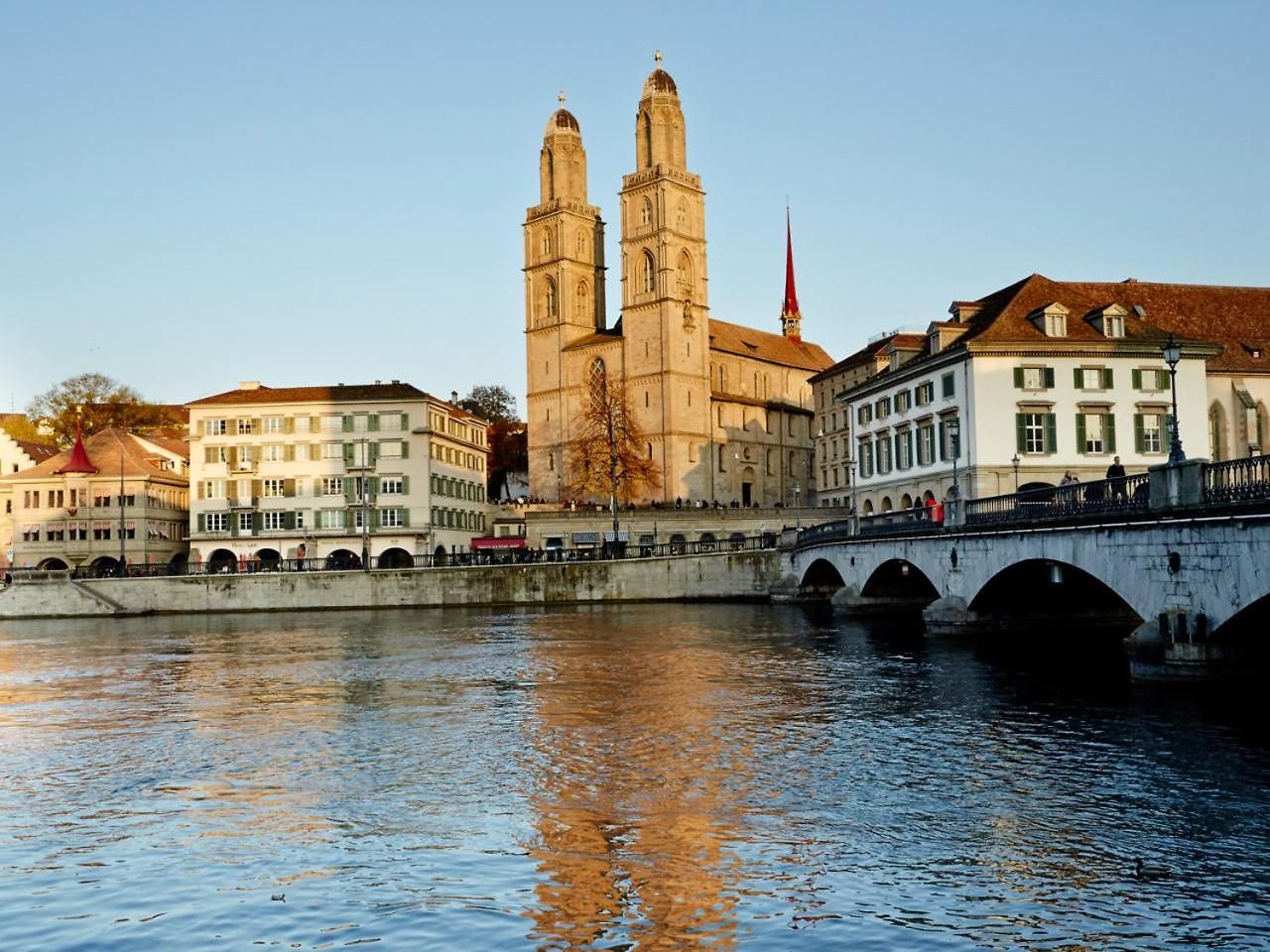 Modern Next To Hb With Roof Terrace * Zurich