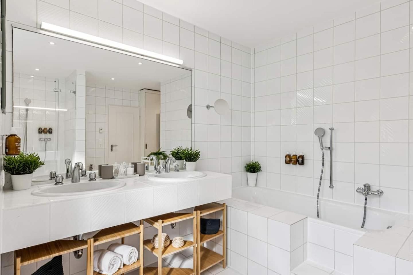 Old Town Gem By Grossmuenster Ac Free Parking Apartment Zurich