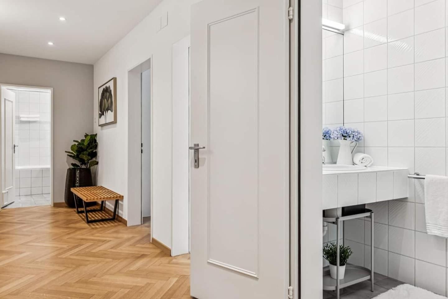 Old Town Gem By Grossmuenster Ac Free Parking Apartment *