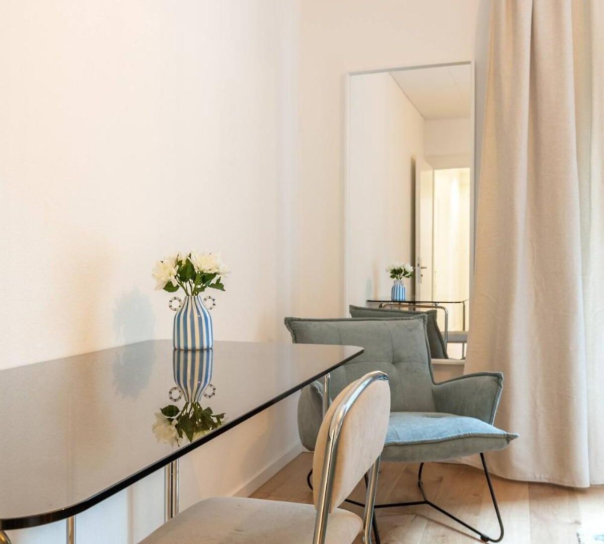 Family Flat - Unterstrass Apartment