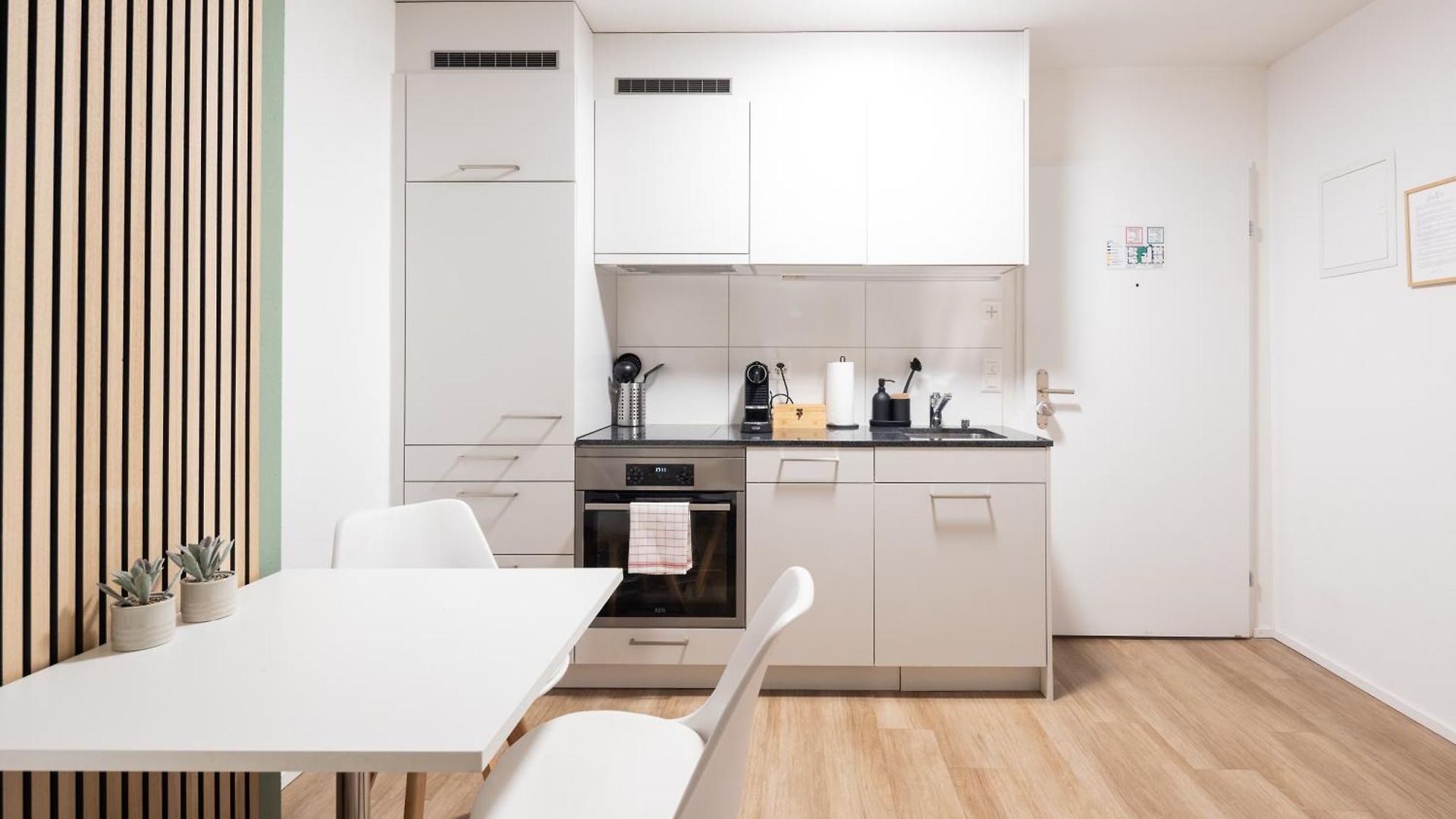 Aparthotel Stayy Nº7 & - Premium 24h Self Check-in