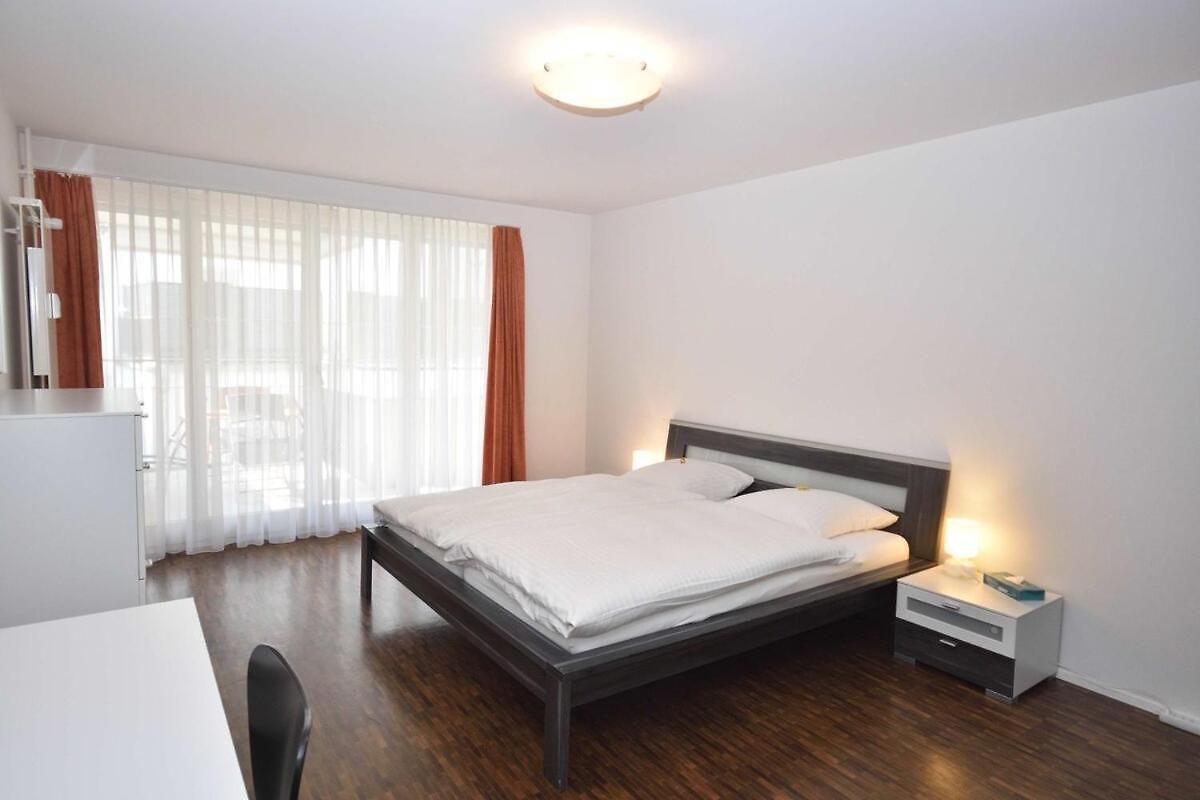 Apartment Very And Modern 2br Near - Flower 13