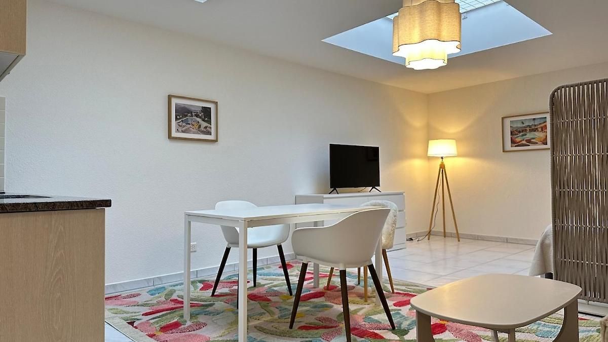 Apartment Pulp Fiction - Zurich