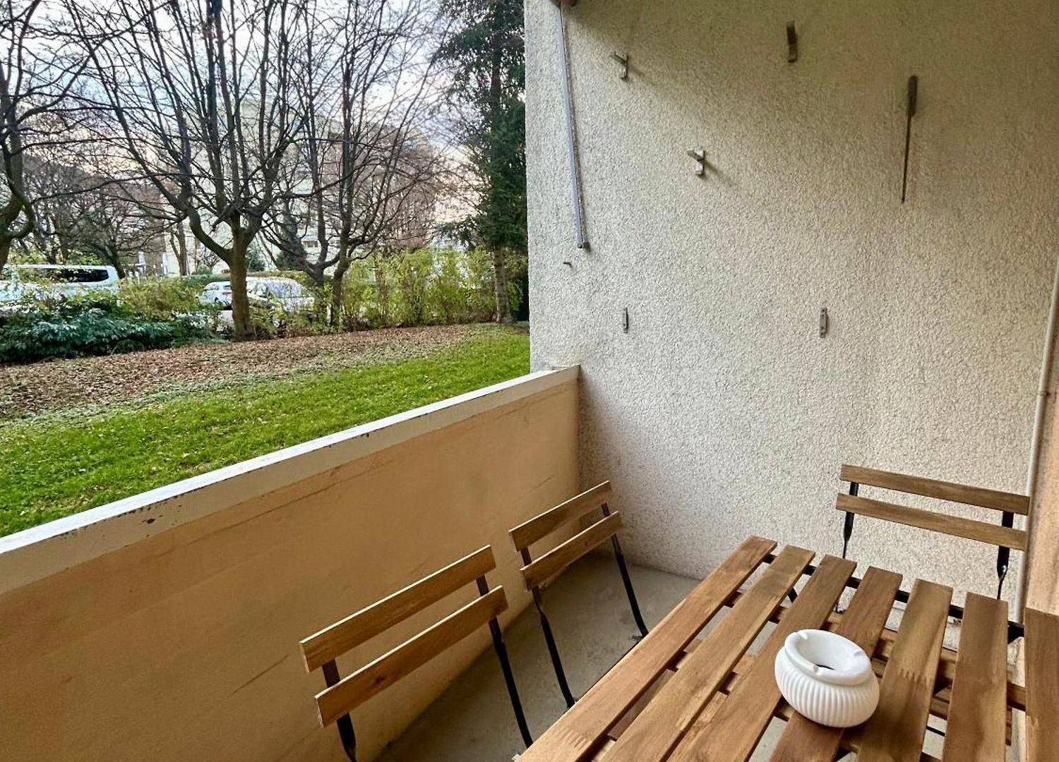 Cozy With Balcony In Apartment *