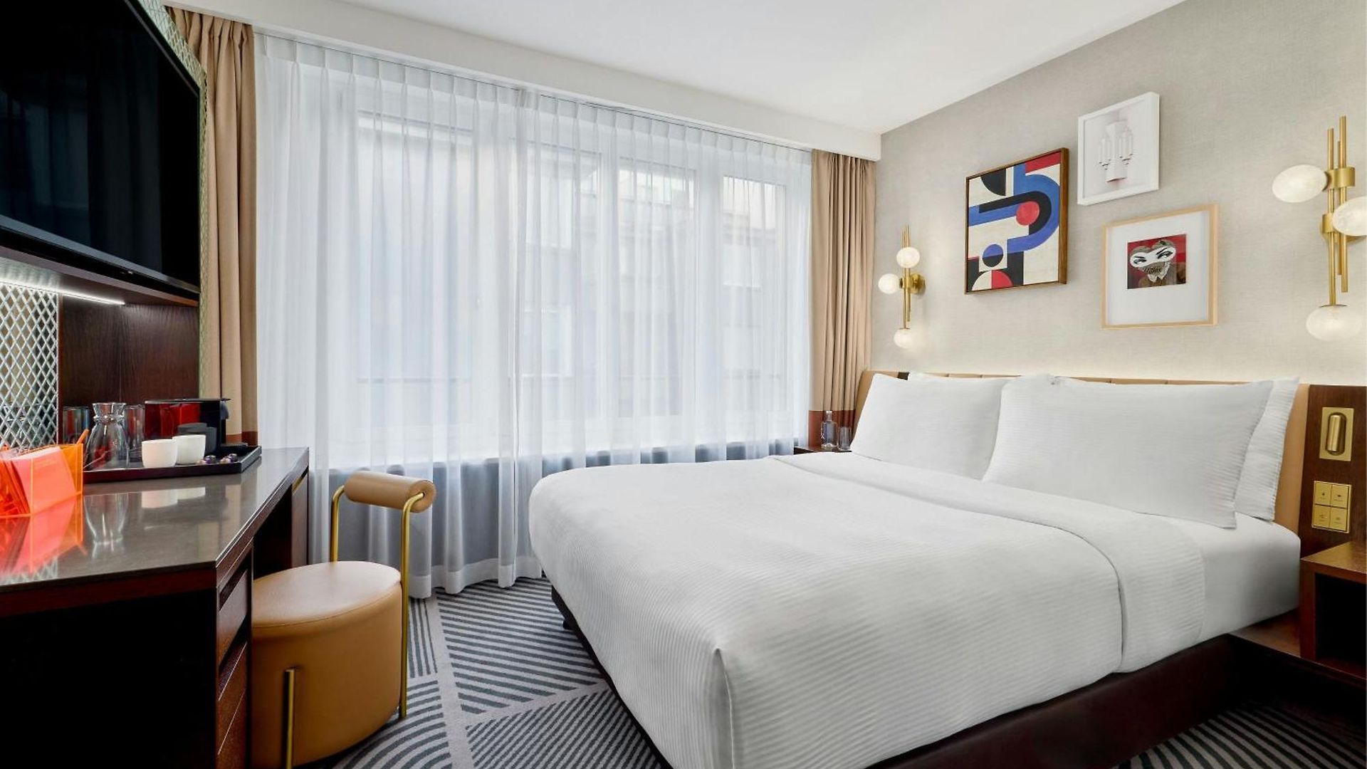 Neues Schloss Privat Zurich, Autograph Collection