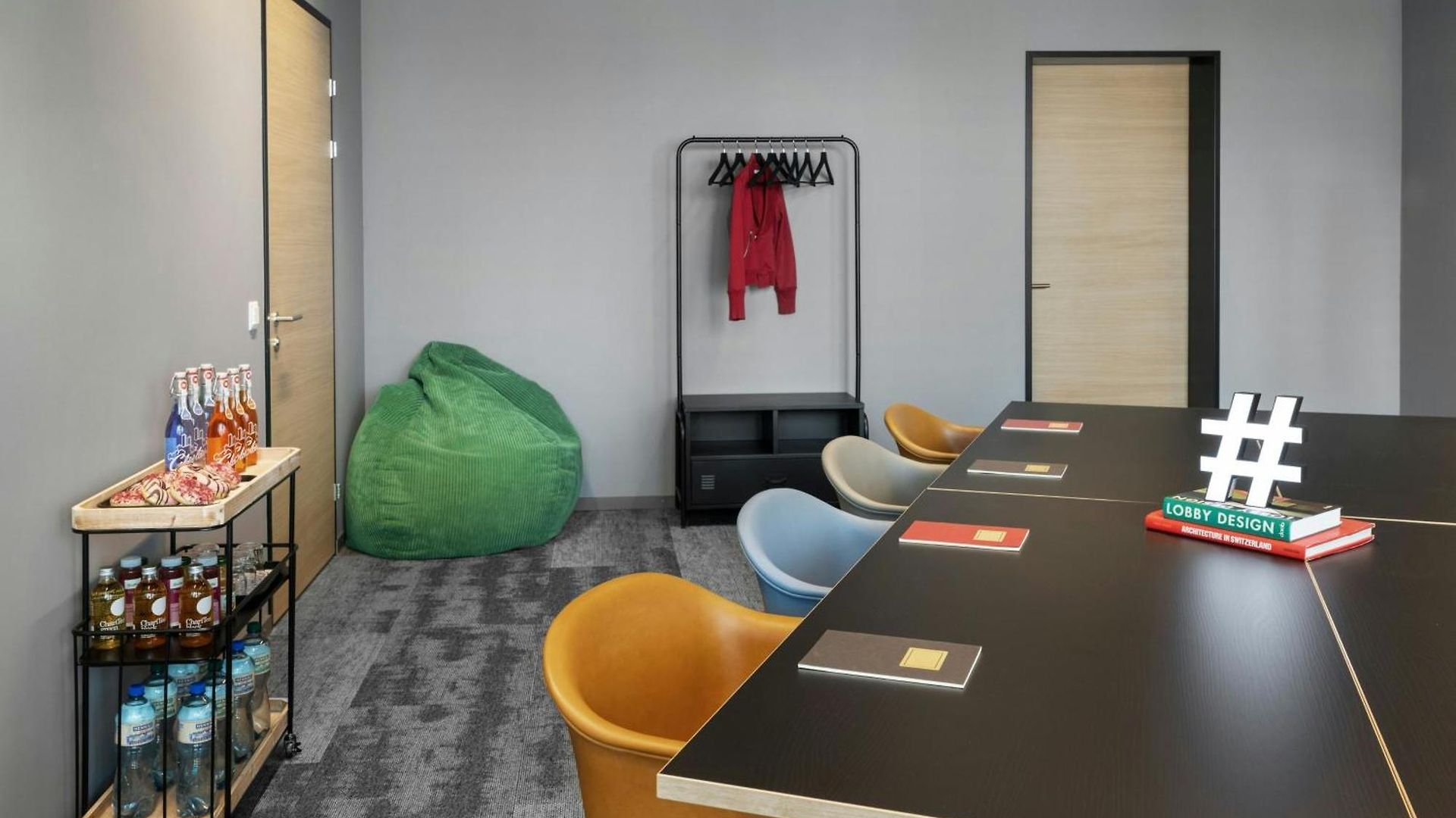 Moxy Hotel 3*