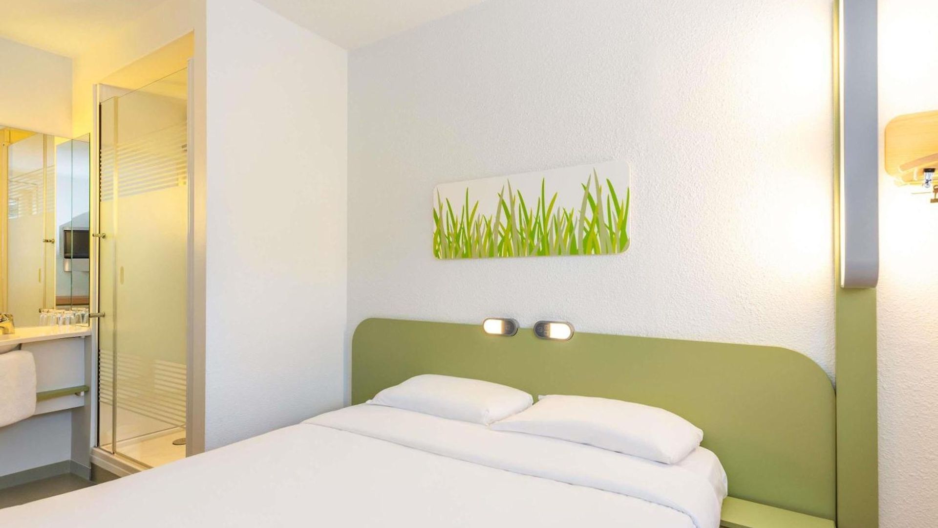 Hotel Ibis Budget West