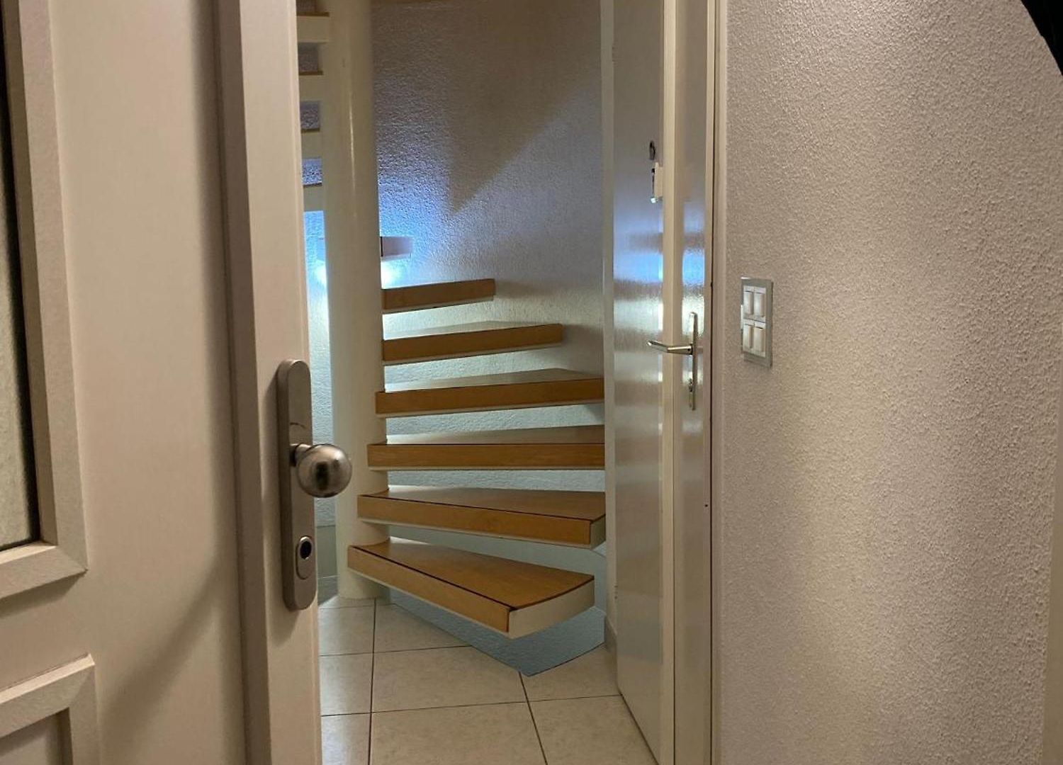 Get Cozy House In -renovated And Newly Furnished Winter 2026- Apartment