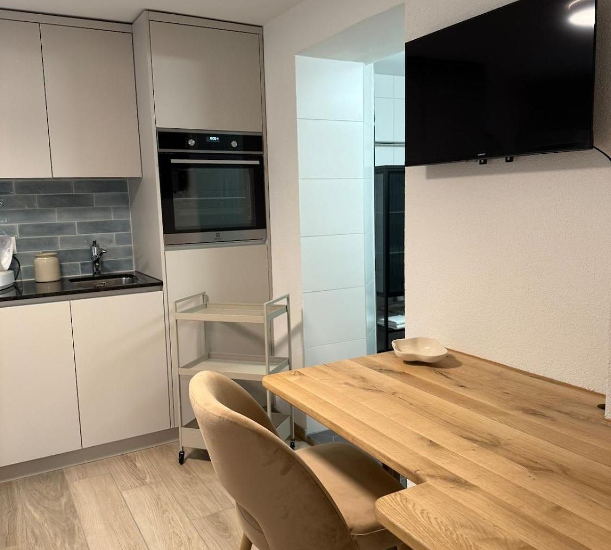 Smartroom In Apartment Zurich