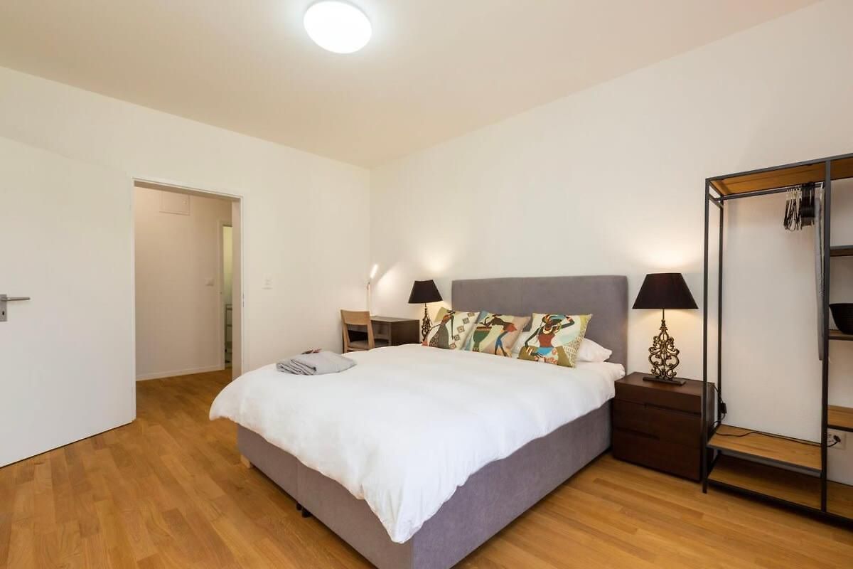 Kaya 2a - Downtown 2br With Balcony * Zurich