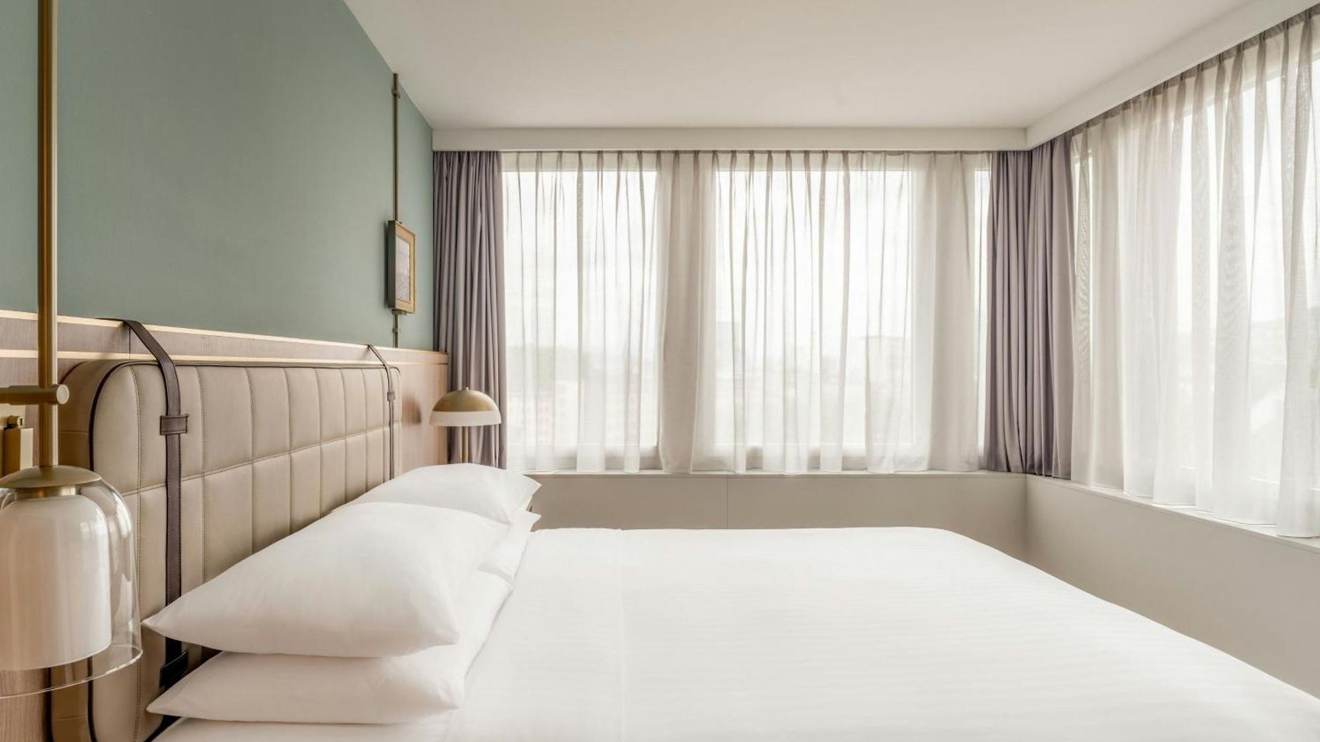 Marriott Hotel 5*