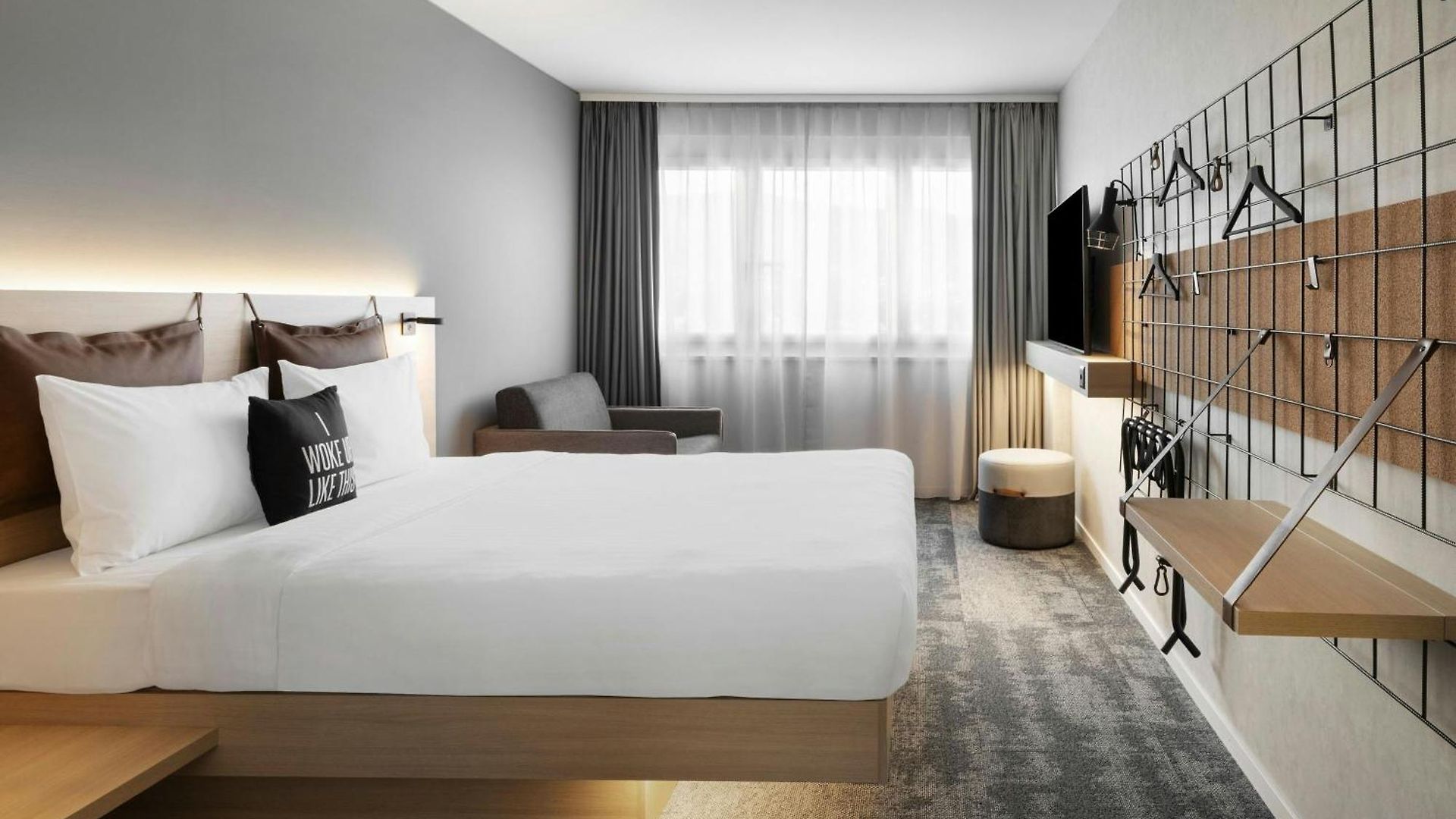 Hotel Moxy 3*