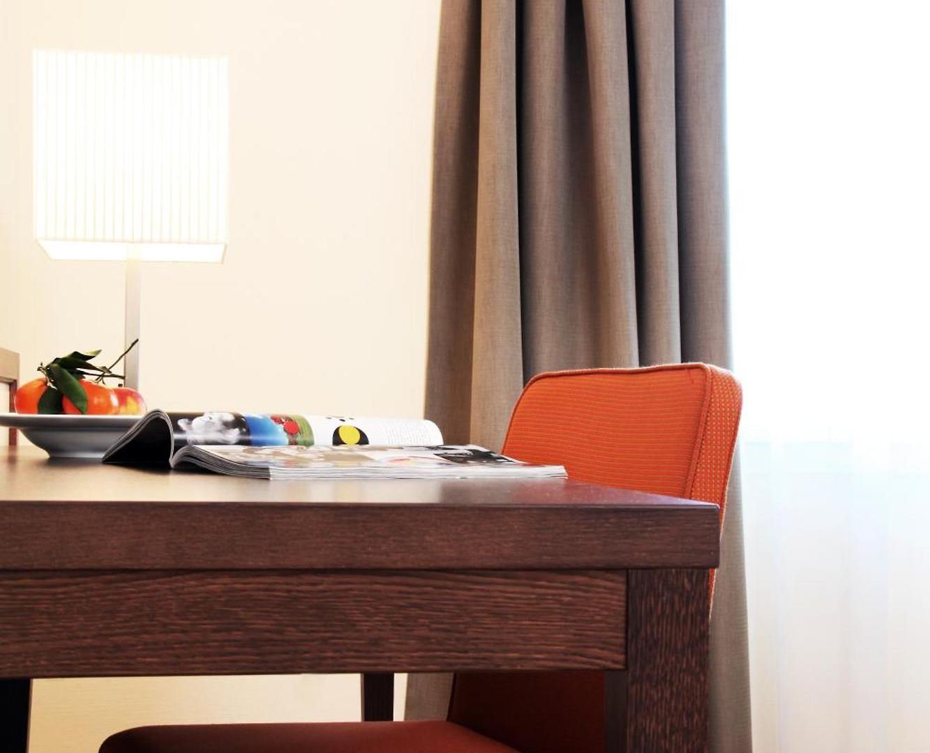 - Kieselgasse 4*