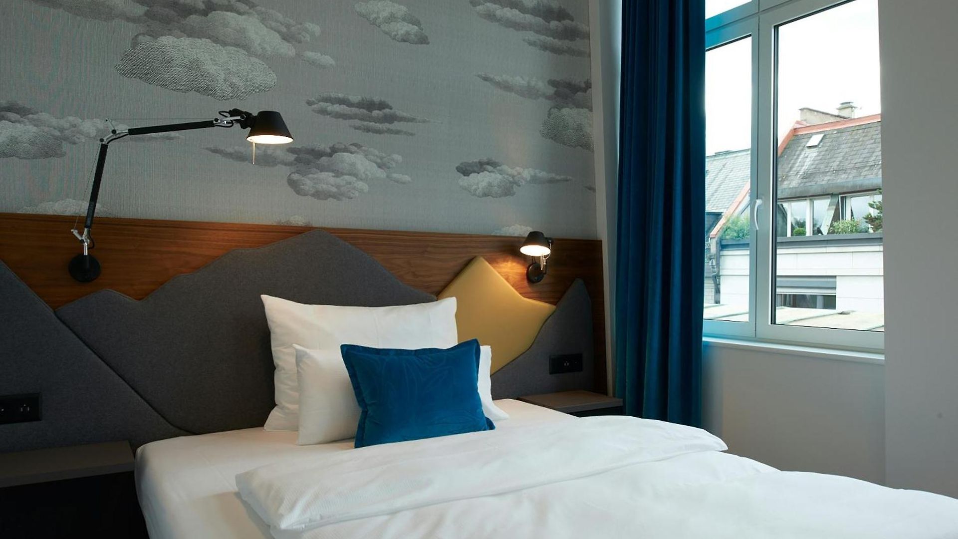 Hotel One