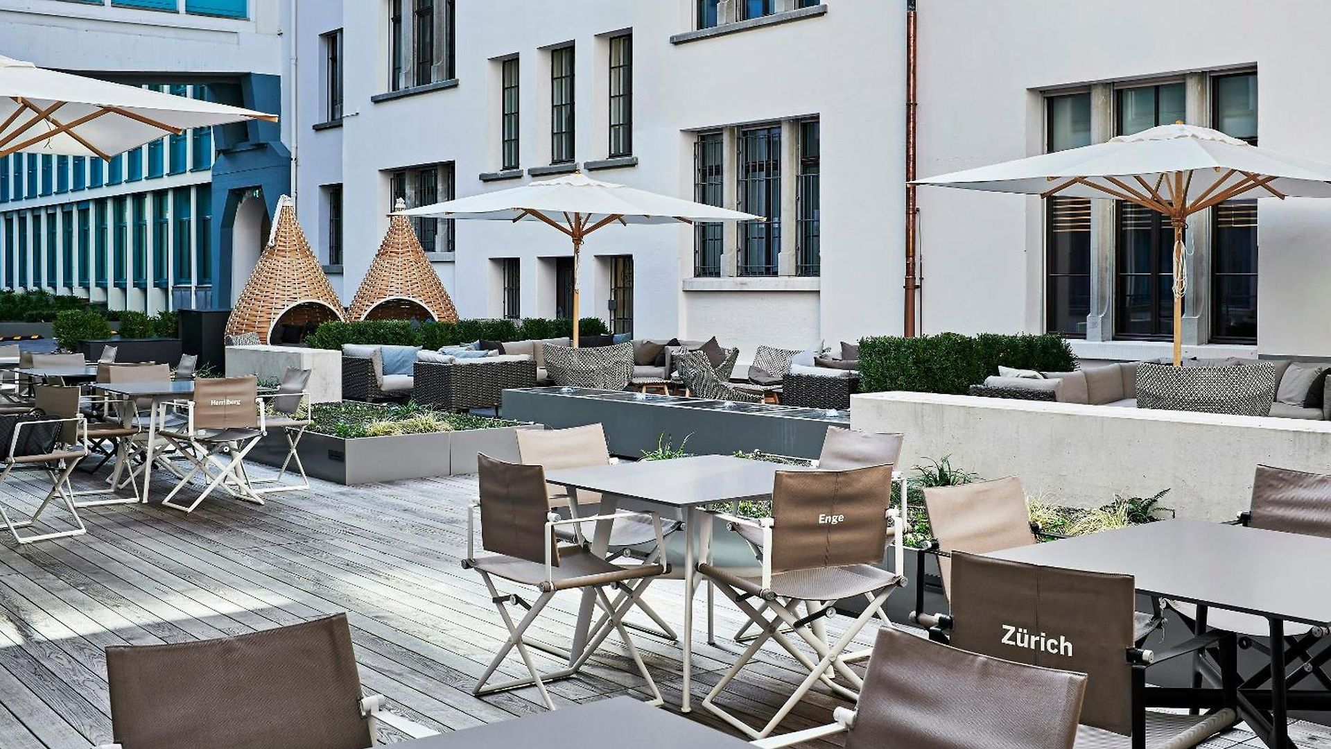 Hotel One