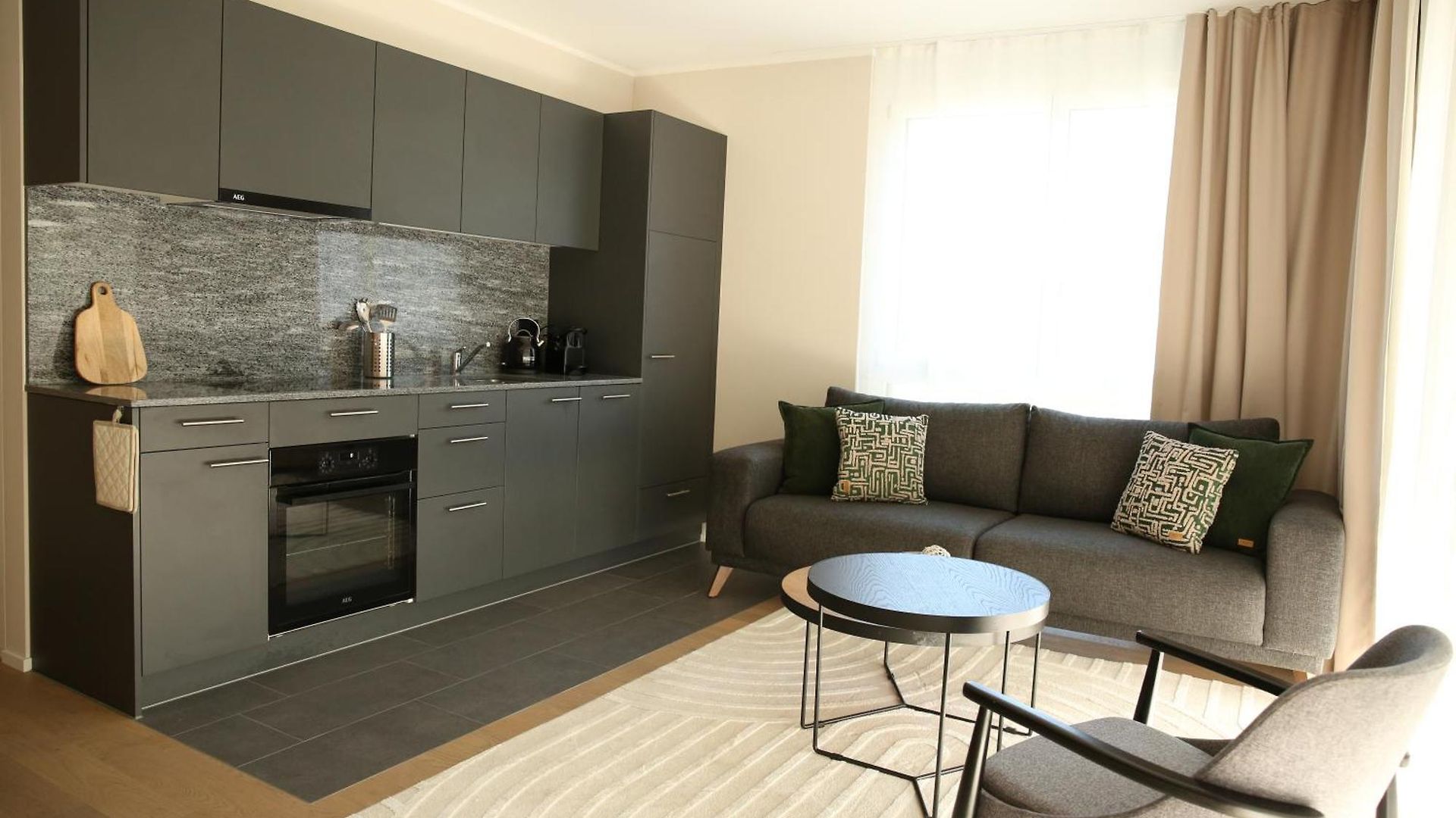 Aparthotel Lamira Serviced
